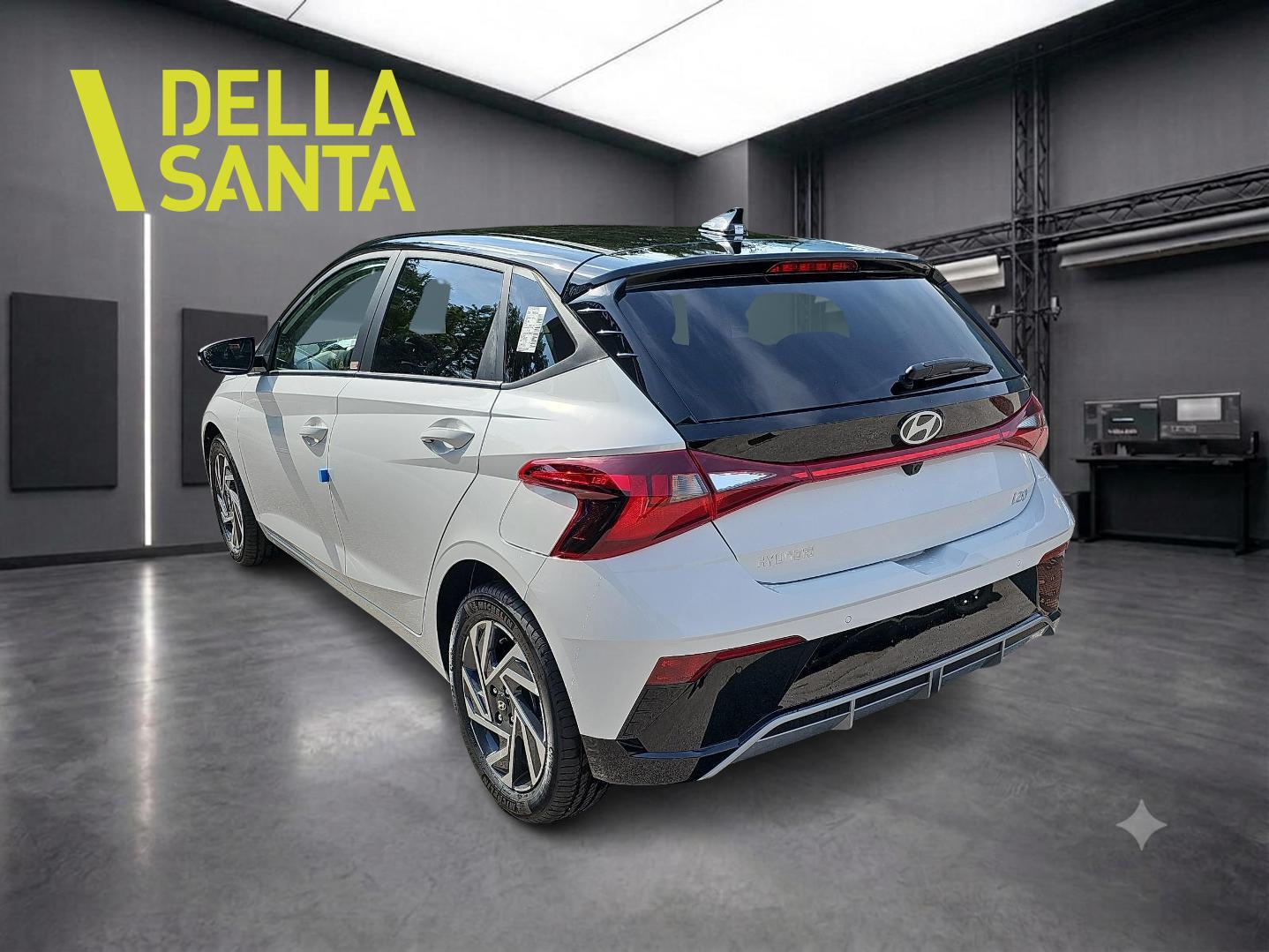 HYUNDAI i20 1.0 T-GDi Amplia Go-image-2
