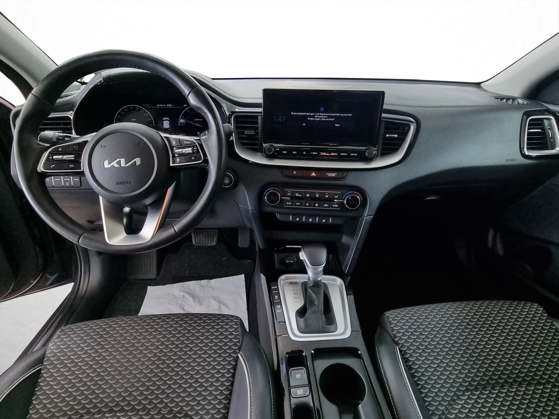 KIA XCeed 1.6 T-GDi Style-image-7