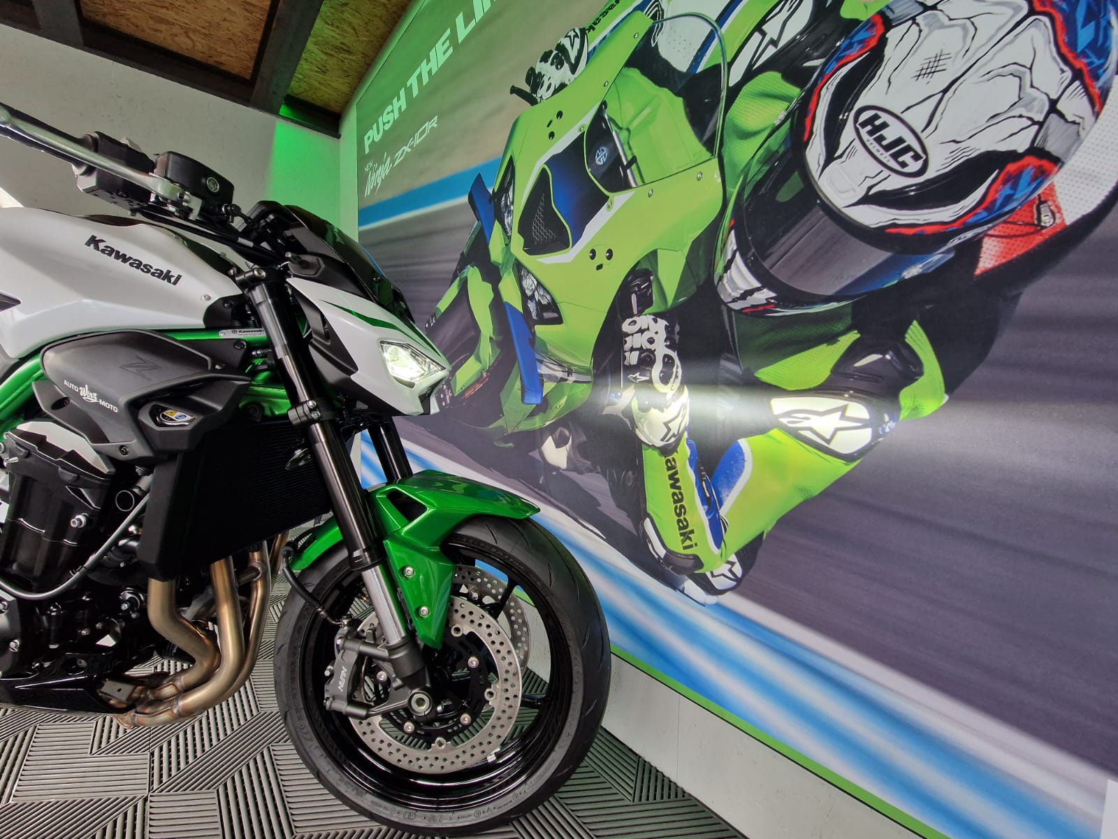KAWASAKI Z 900 (35kW) MY 2027