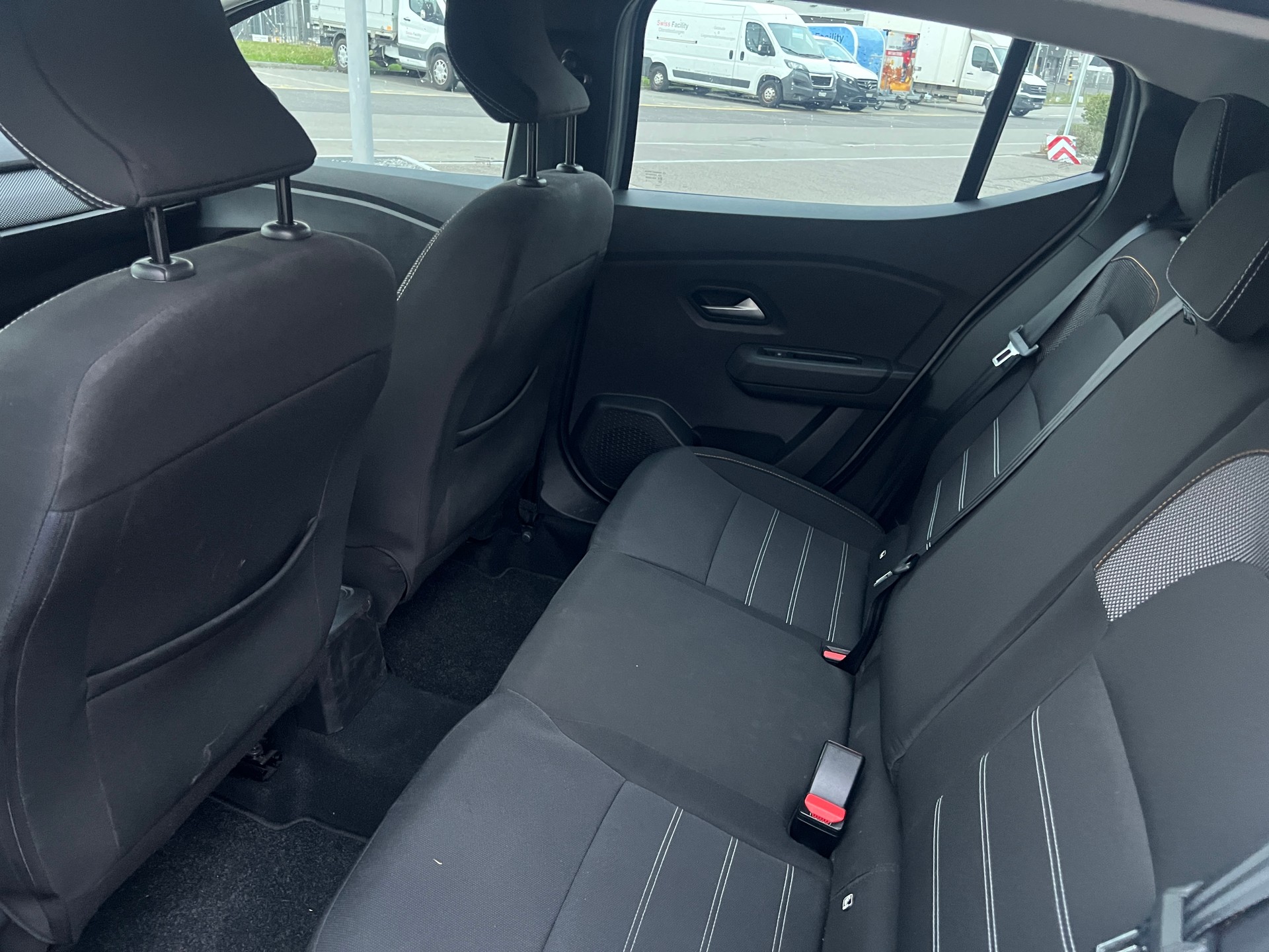 DACIA Sandero Stepway TCe 90 Comfort-image-11