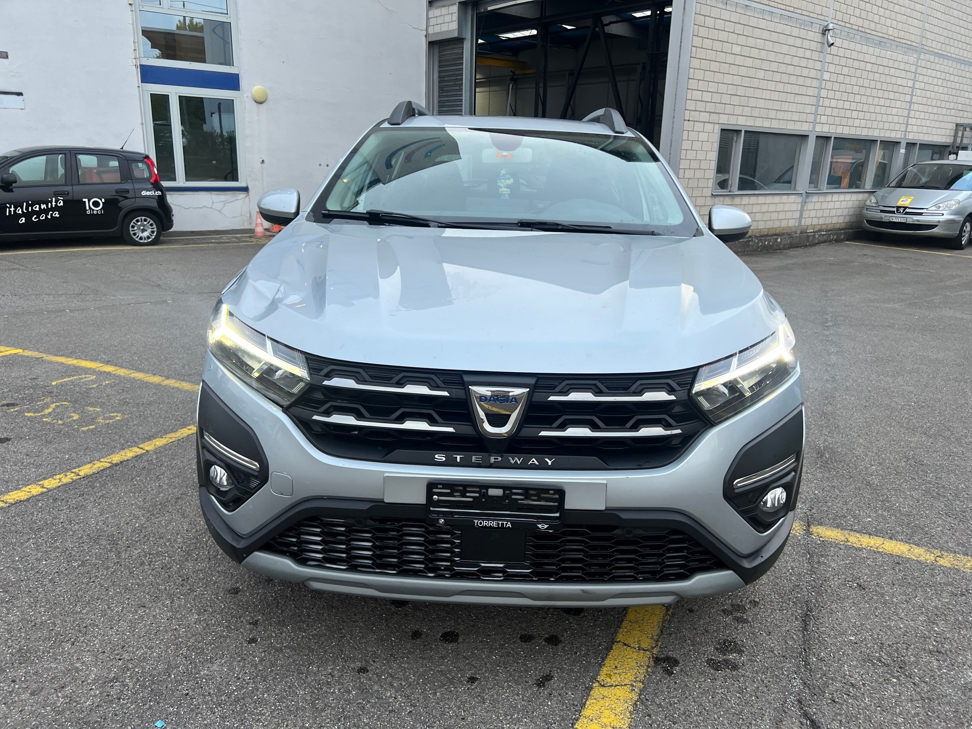 DACIA Sandero Stepway TCe 90 Comfort-image-1