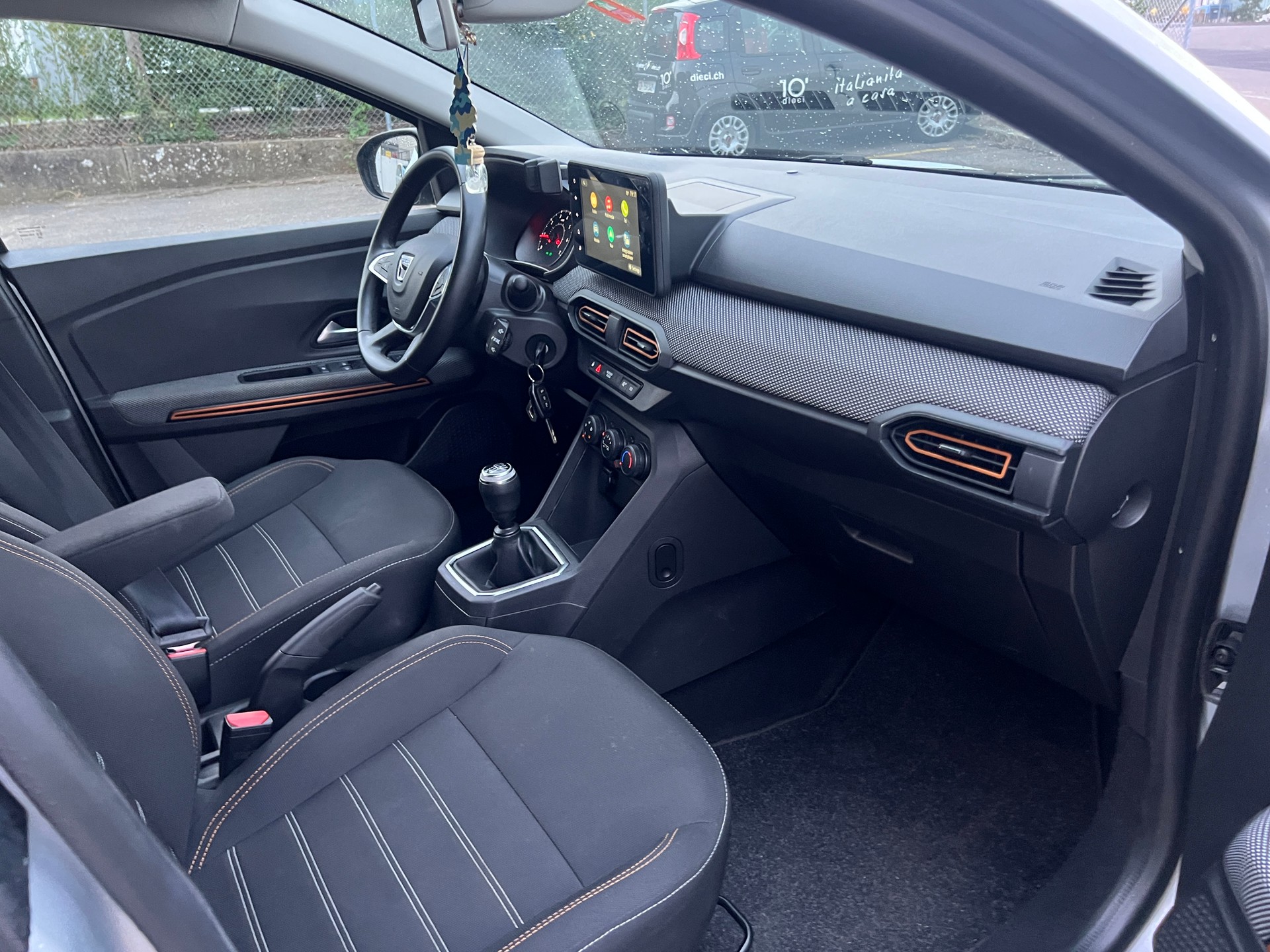 DACIA Sandero Stepway TCe 90 Comfort-image-10