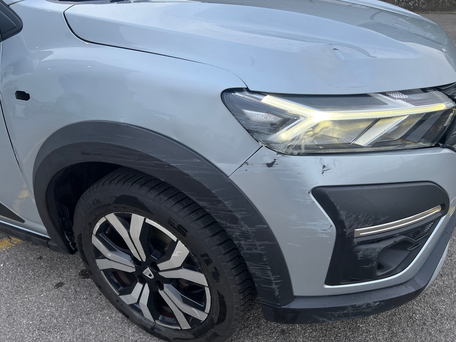 DACIA Sandero Stepway TCe 90 Comfort-image-8