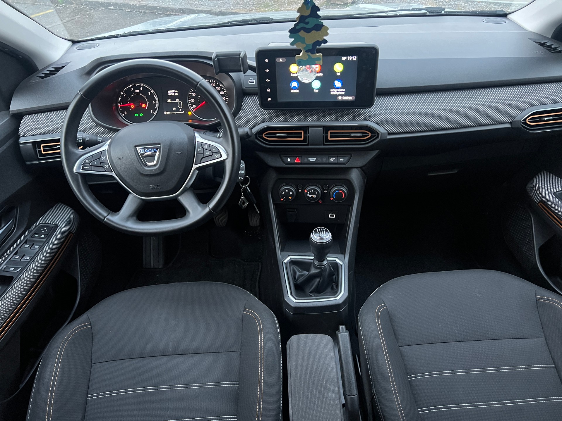 DACIA Sandero Stepway TCe 90 Comfort-image-12
