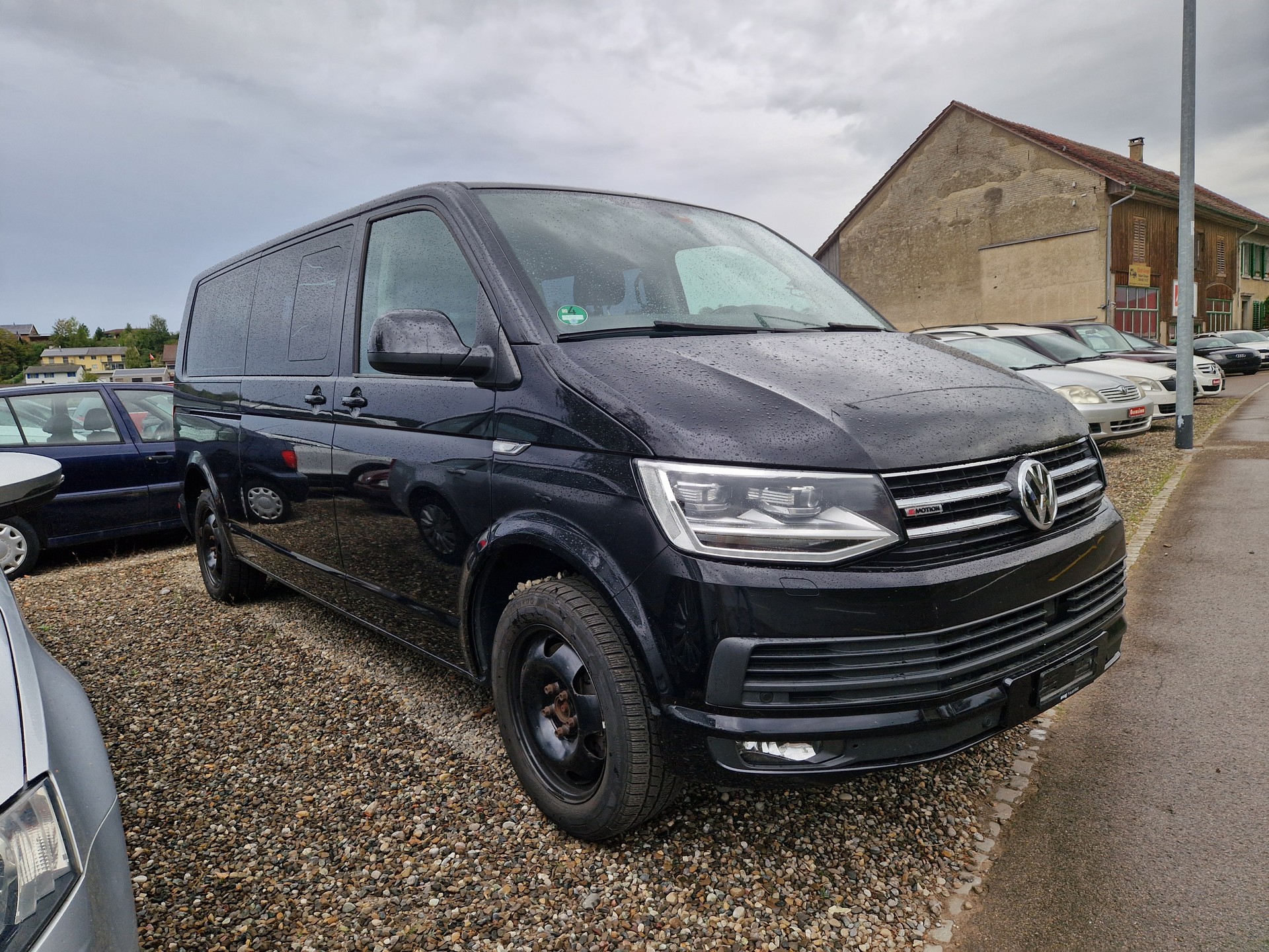 VW T6 Caravelle 2.0 Bi-TDI Trendline 4Motion DSG LWB-image-2