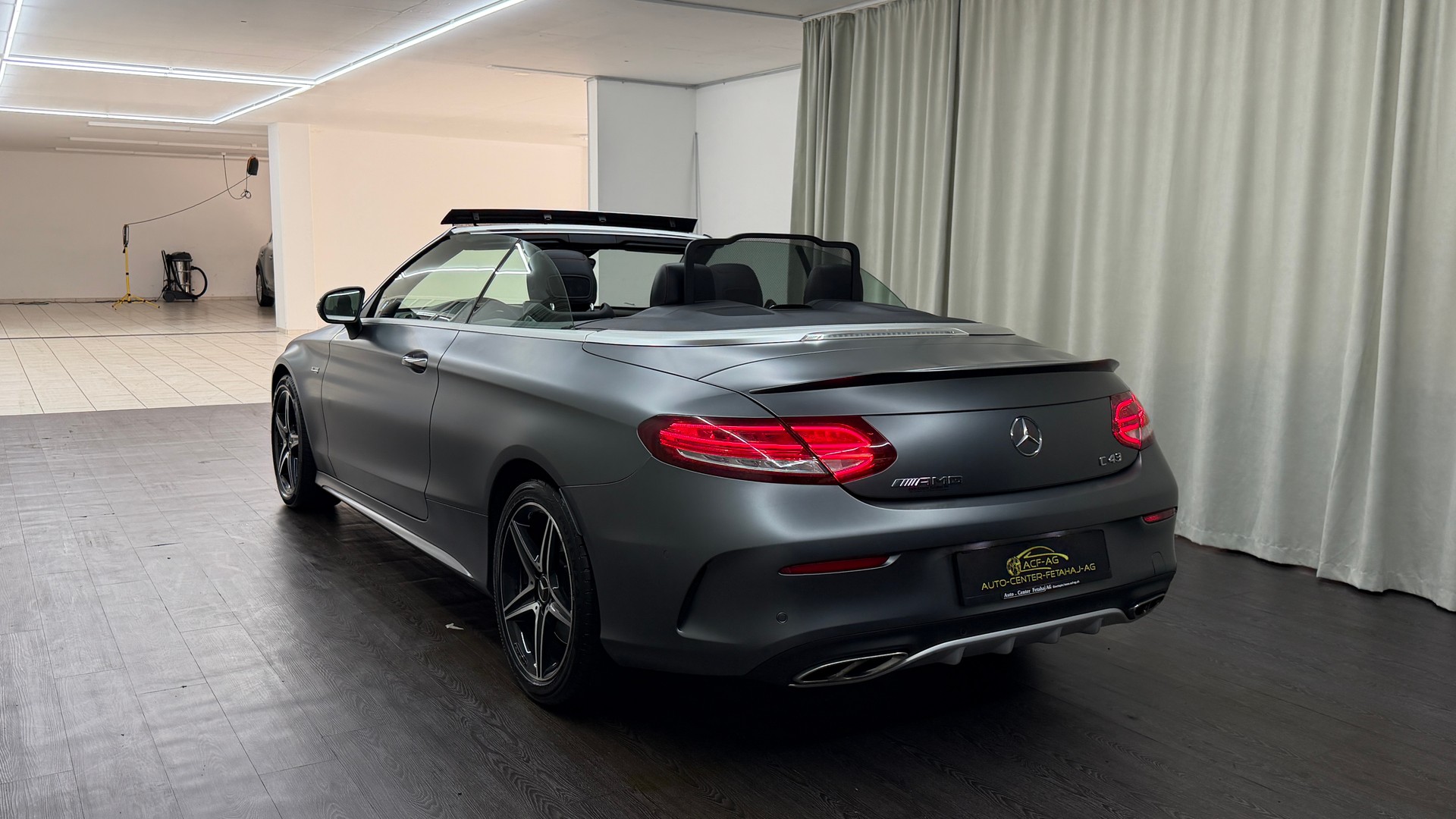 MERCEDES-BENZ C 43 Cabriolet AMG 4Matic 9G-Tronic-image-5