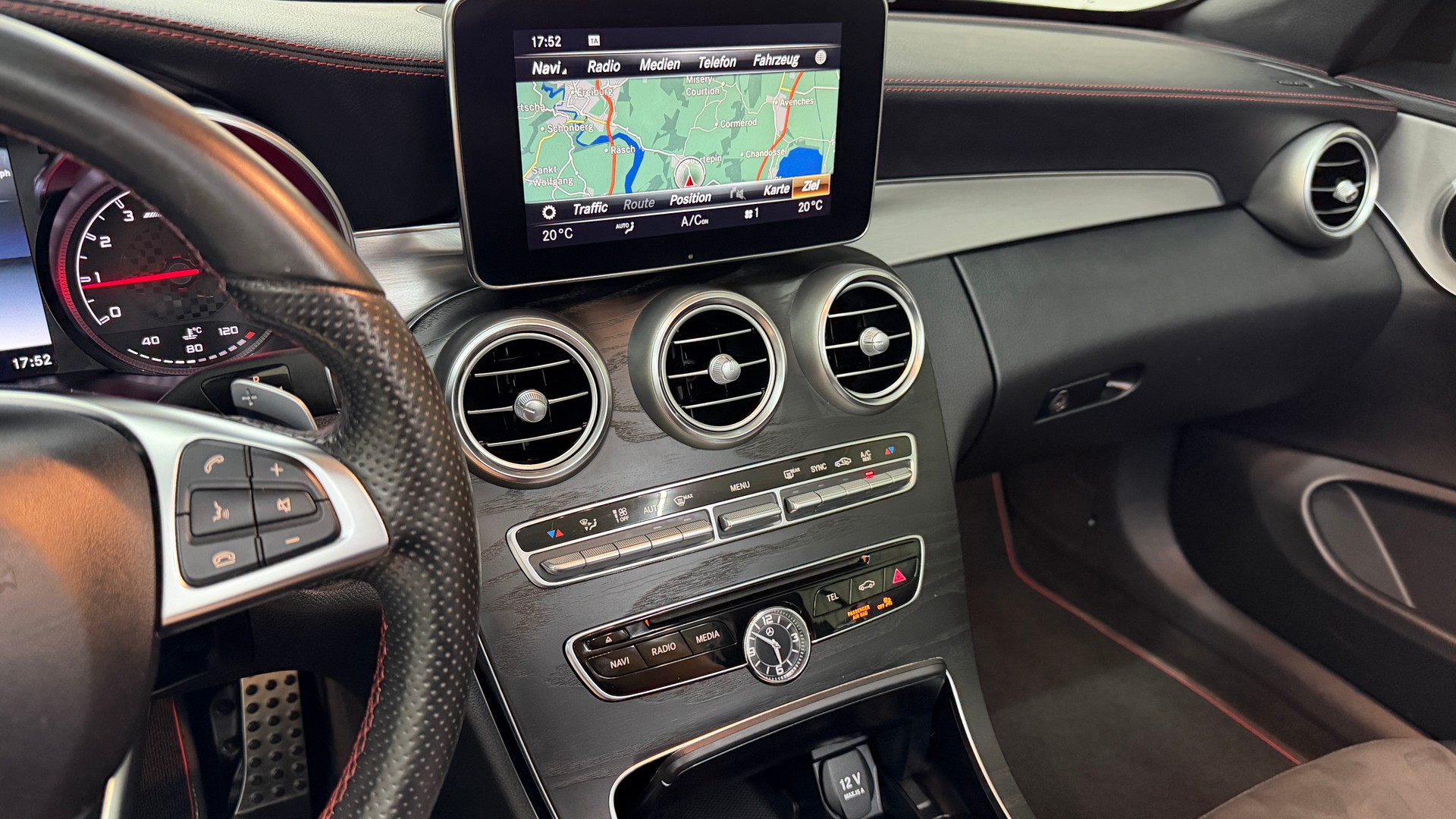 MERCEDES-BENZ C 43 Cabriolet AMG 4Matic 9G-Tronic-image-10