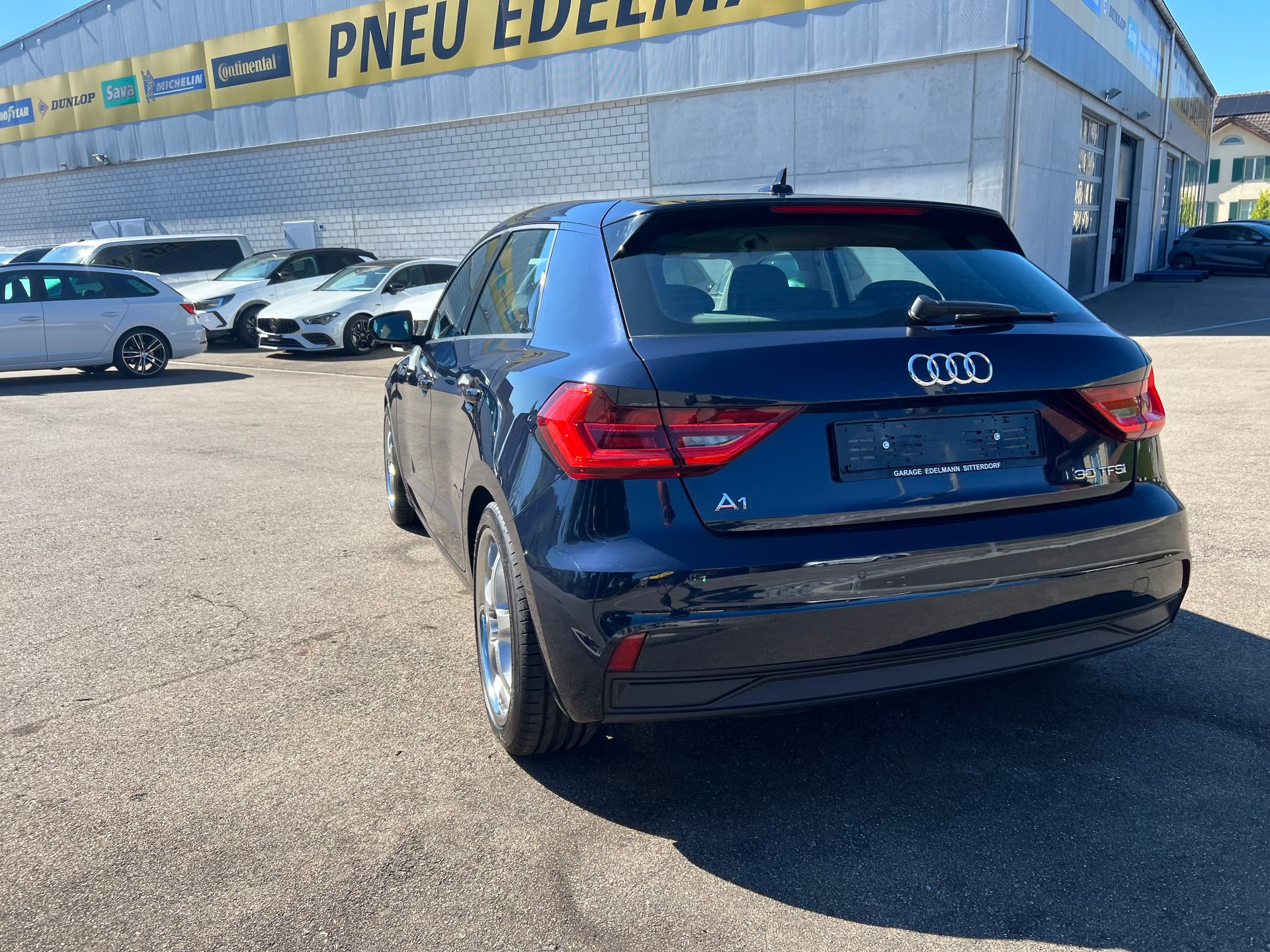 AUDI A1 Sportback 30 TFSI S Line S-tronic-image-15