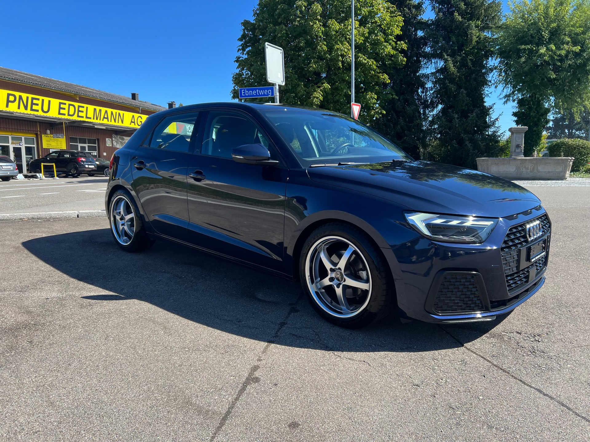 AUDI A1 Sportback 30 TFSI S Line S-tronic-image-7
