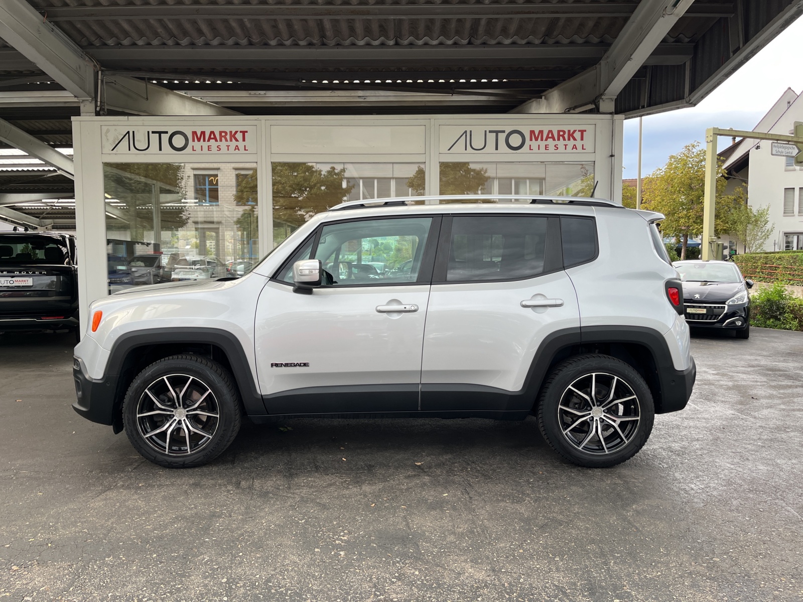 JEEP Renegade 1.4 Turbo Limited AWD-image-1