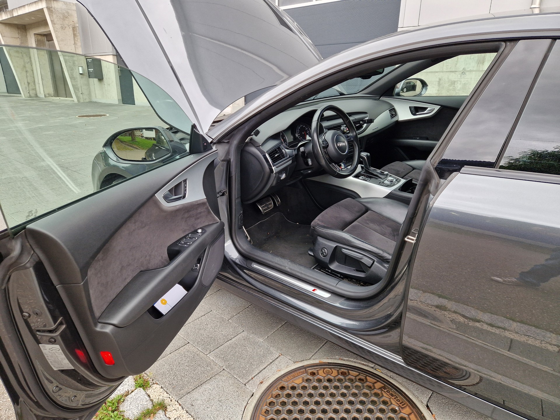 AUDI A7 Sportback 3.0 TDI quattro S-tronic-image-8