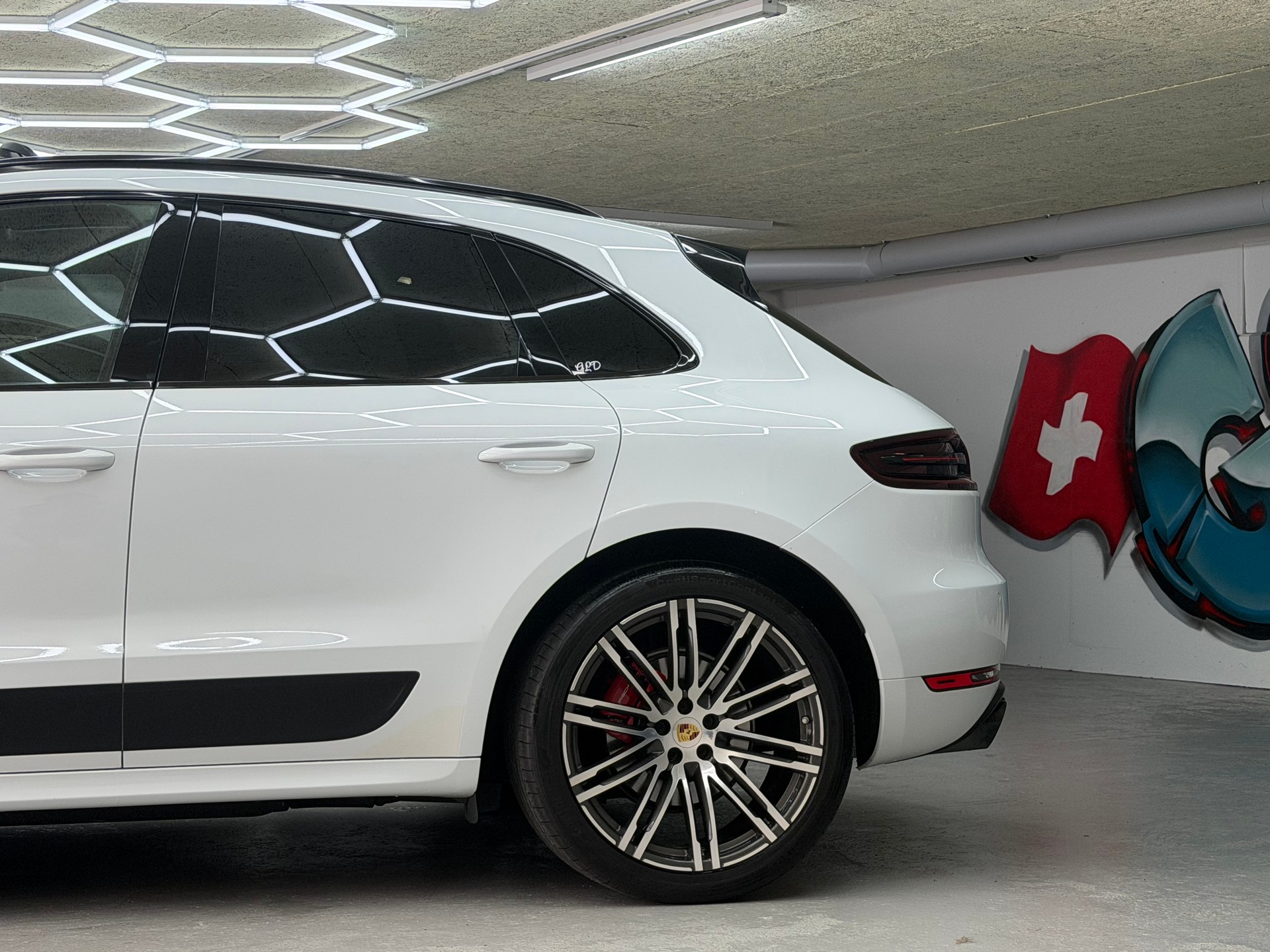 PORSCHE Macan GTS PDK * CH / Full options *-image-5