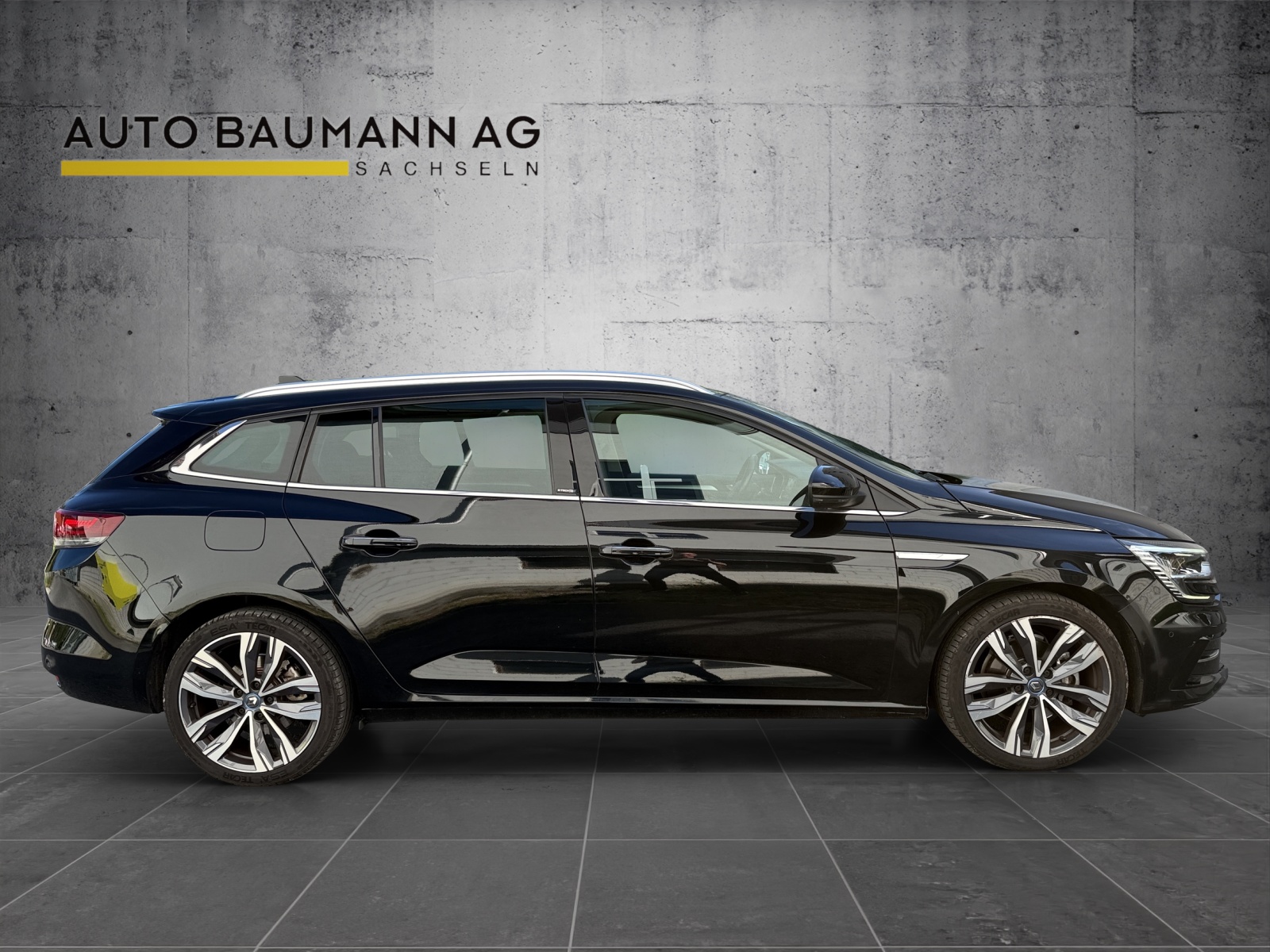 RENAULT Mégane Grandtour 1.6 E-Tech Intens-image-5