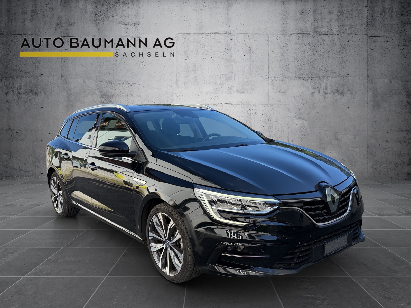 RENAULT Mégane Grandtour 1.6 E-Tech Intens-image-4