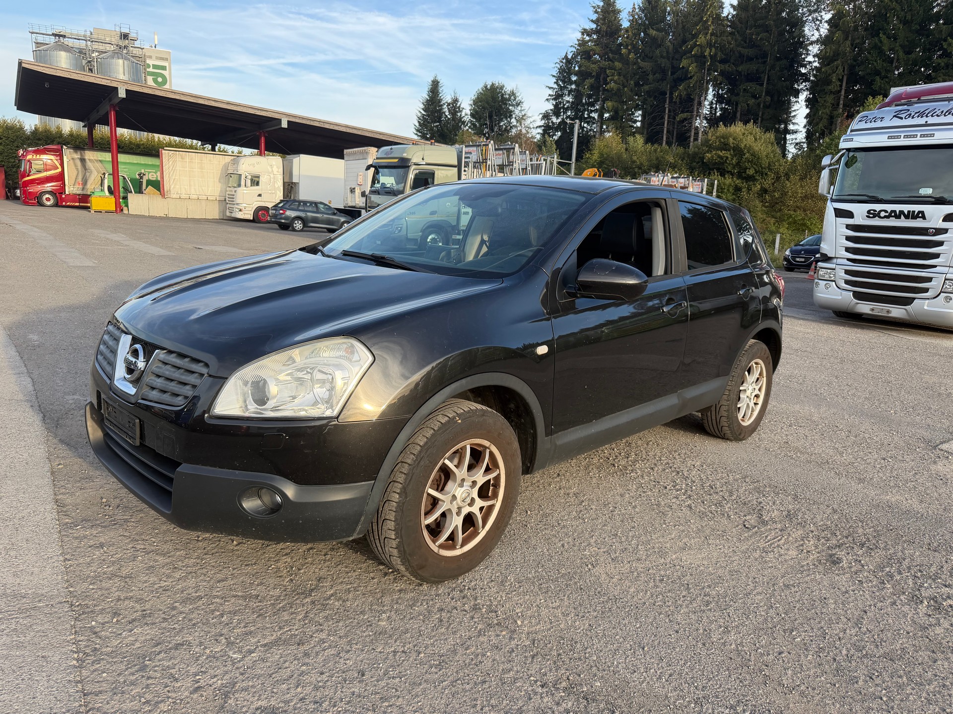 NISSAN Qashqai 2.0 dCi tekna-image-2