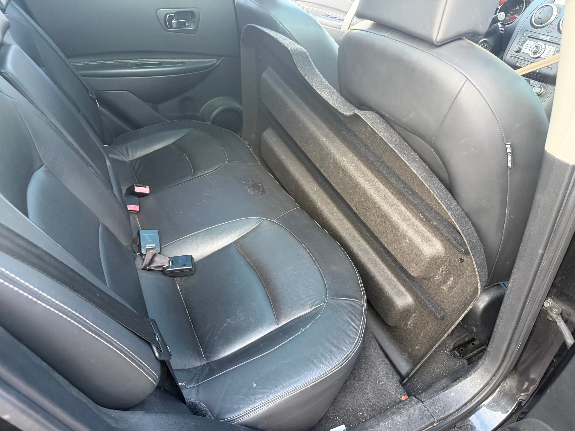 NISSAN Qashqai 2.0 dCi tekna-image-9