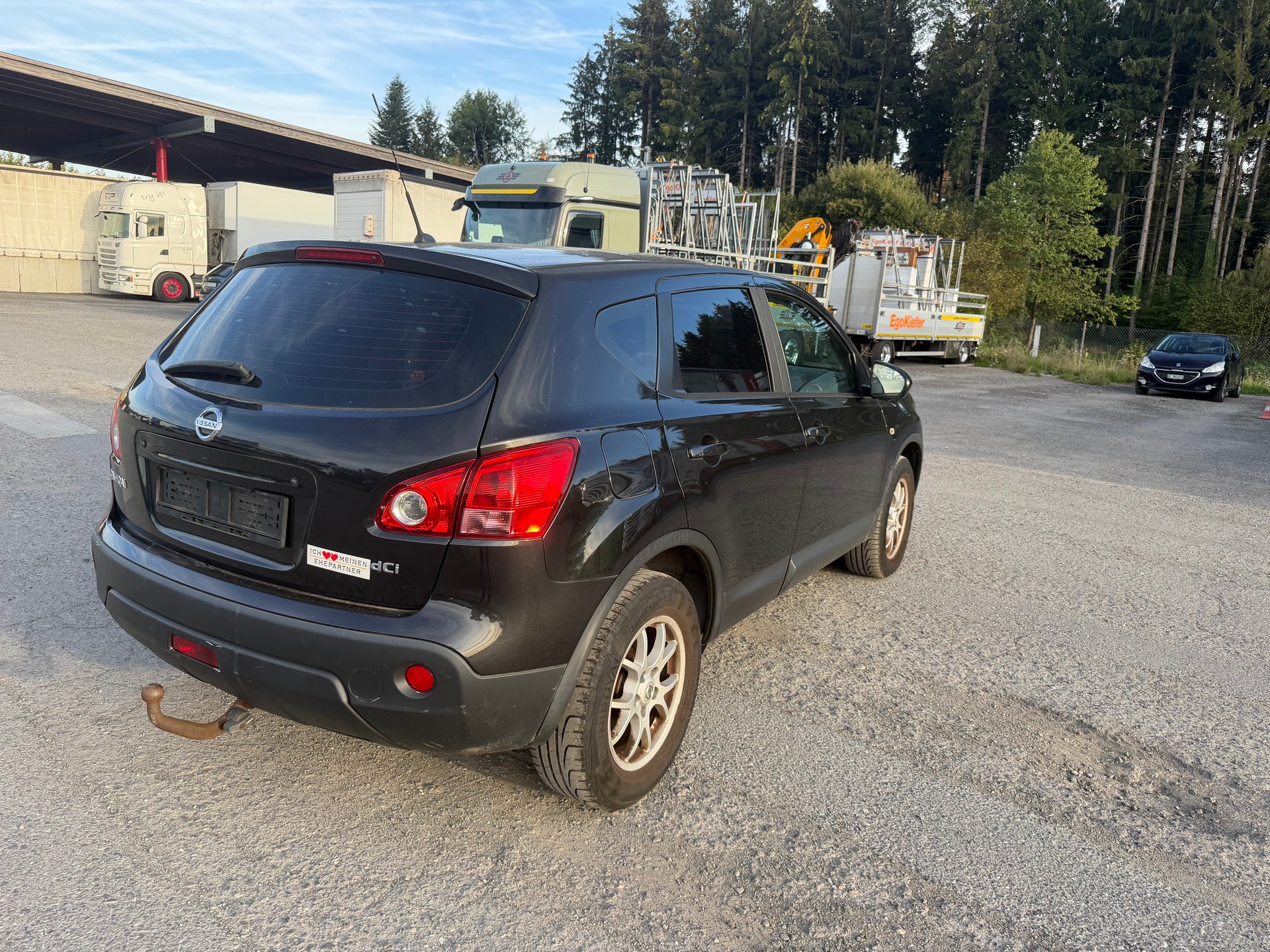 NISSAN Qashqai 2.0 dCi tekna-image-3