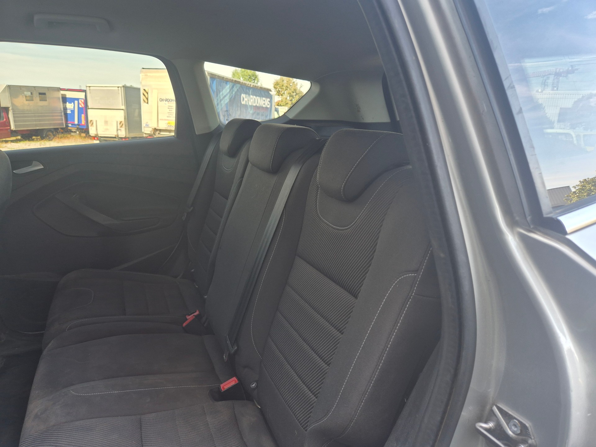 FORD Kuga 2.0 TDCi Carving 4WD PowerShift-image-10