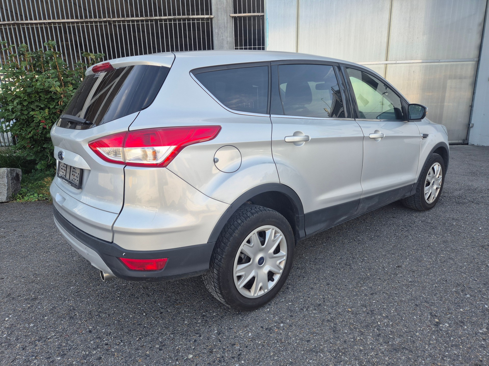 FORD Kuga 2.0 TDCi Carving 4WD PowerShift-image-6