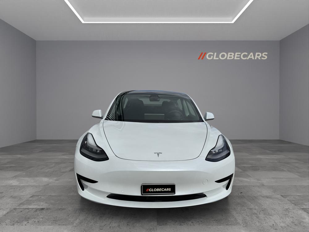 TESLA Model 3 Standart Range Plus-image-1