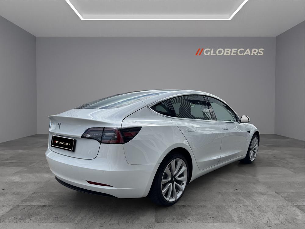 TESLA Model 3 Standart Range Plus-image-3