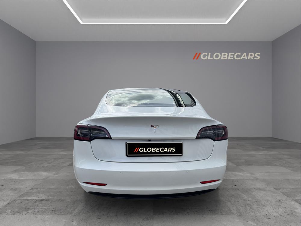 TESLA Model 3 Standart Range Plus-image-4