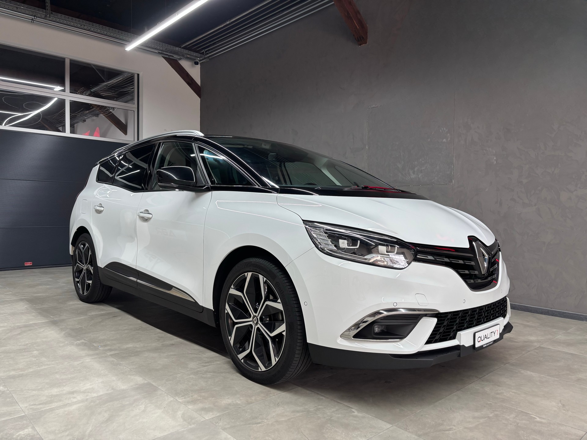 RENAULT Grand Scénic 1.3 16V Turbo Intens EDC-image-0