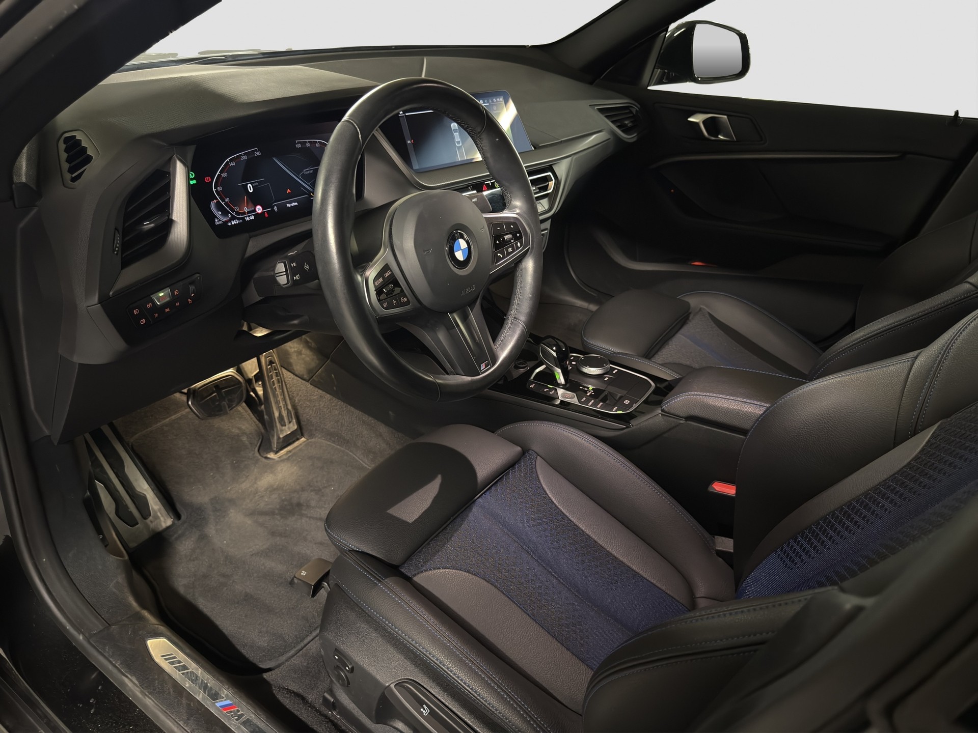 BMW 218d Gran Coupé M Sport Pro-image-8