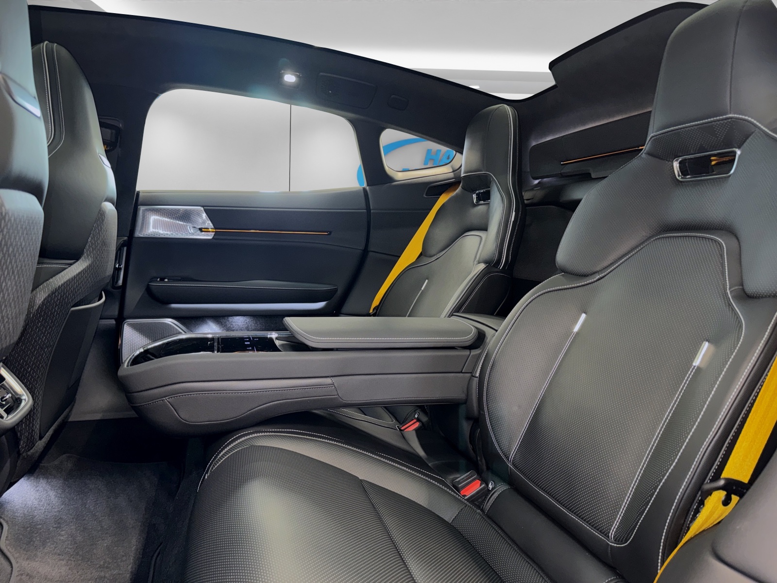 POLESTAR 5 Performance Launch Edition-image-13