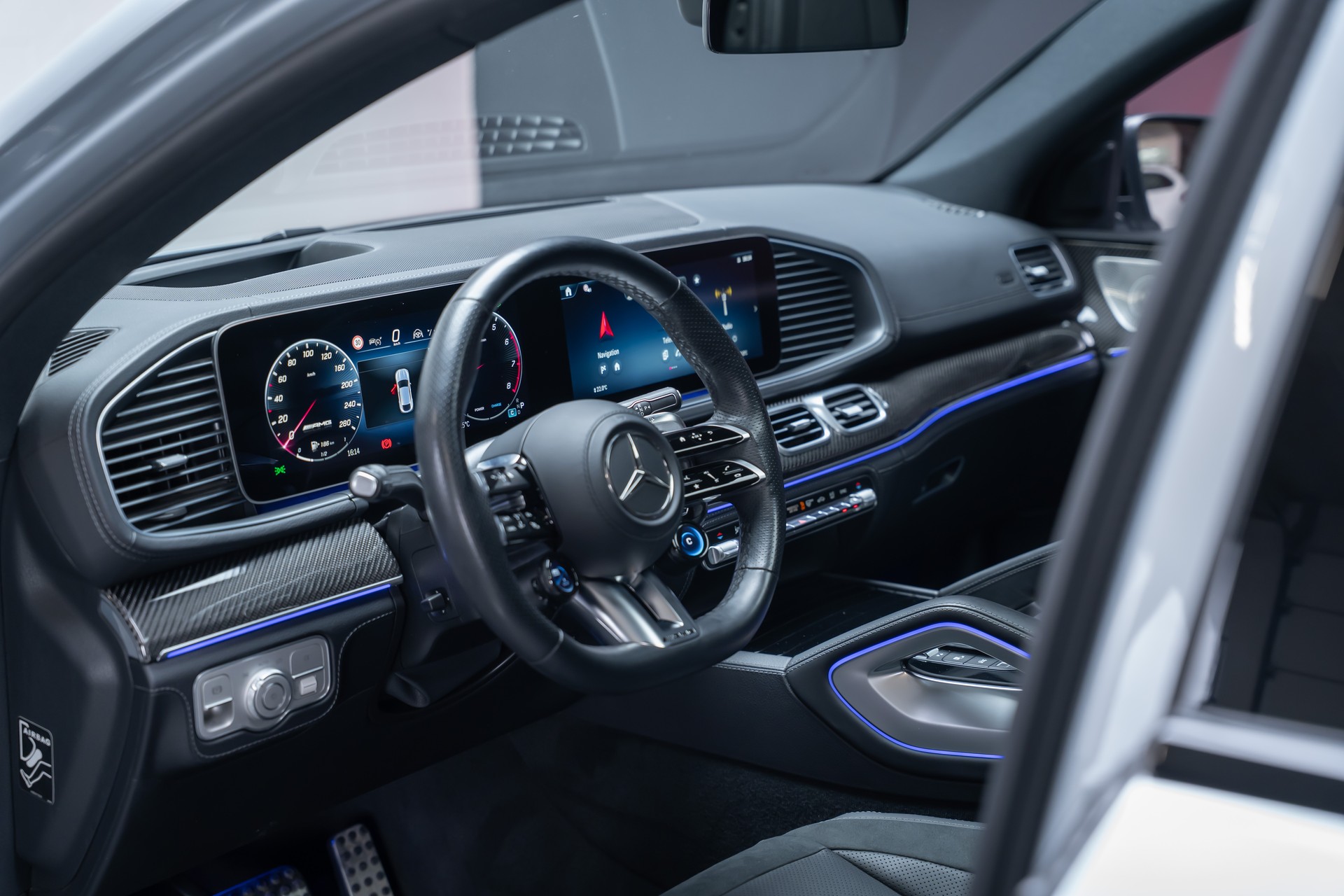 MERCEDES-BENZ GLE 53 AMG 4matic+ Coupé /Panorama / 360°Kamera / Burmester /-image-16