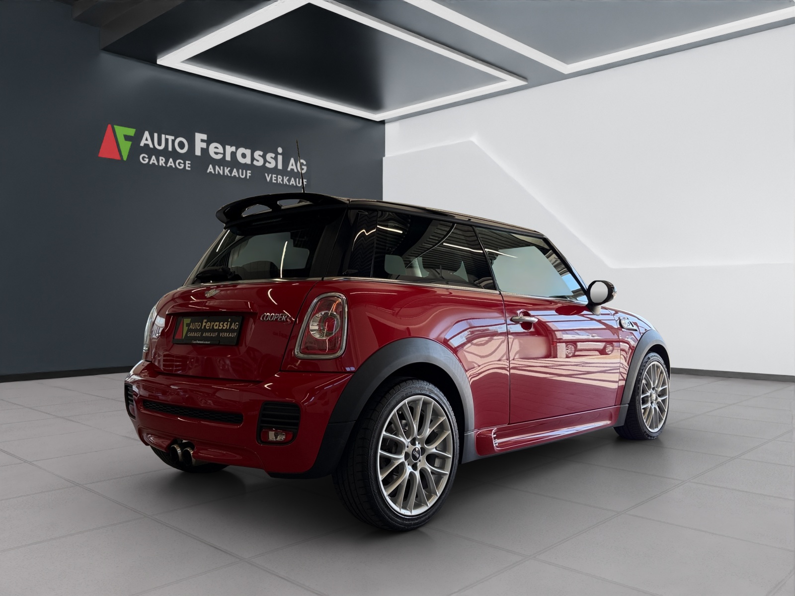 MINI Cooper S John Cooper Works-image-5