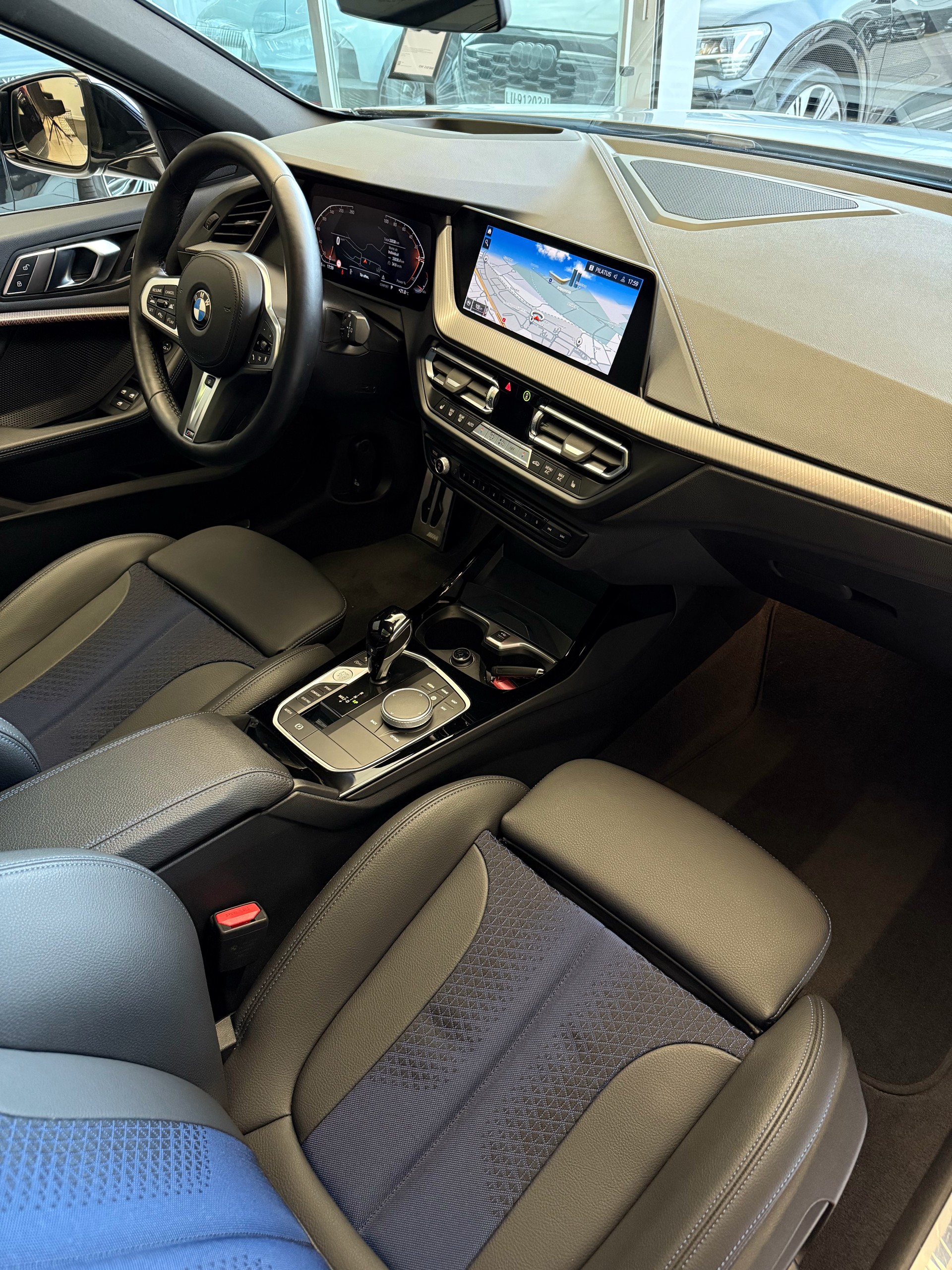 BMW 118i M Sport Steptronic-image-13