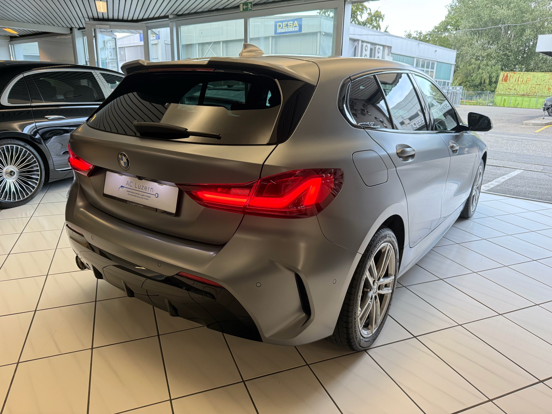 BMW 118i M Sport Steptronic-showroom-element-2