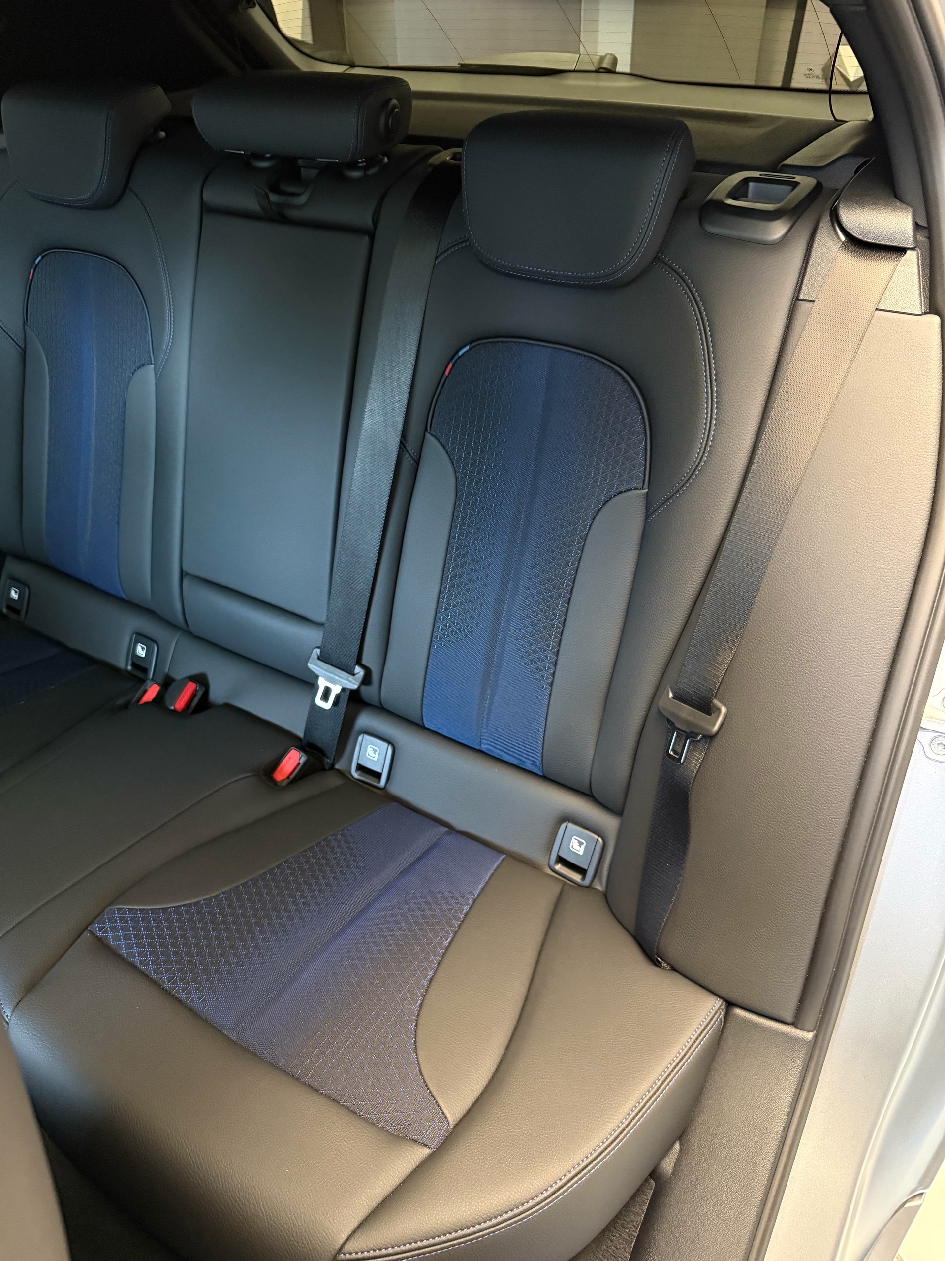 BMW 118i M Sport Steptronic-image-9