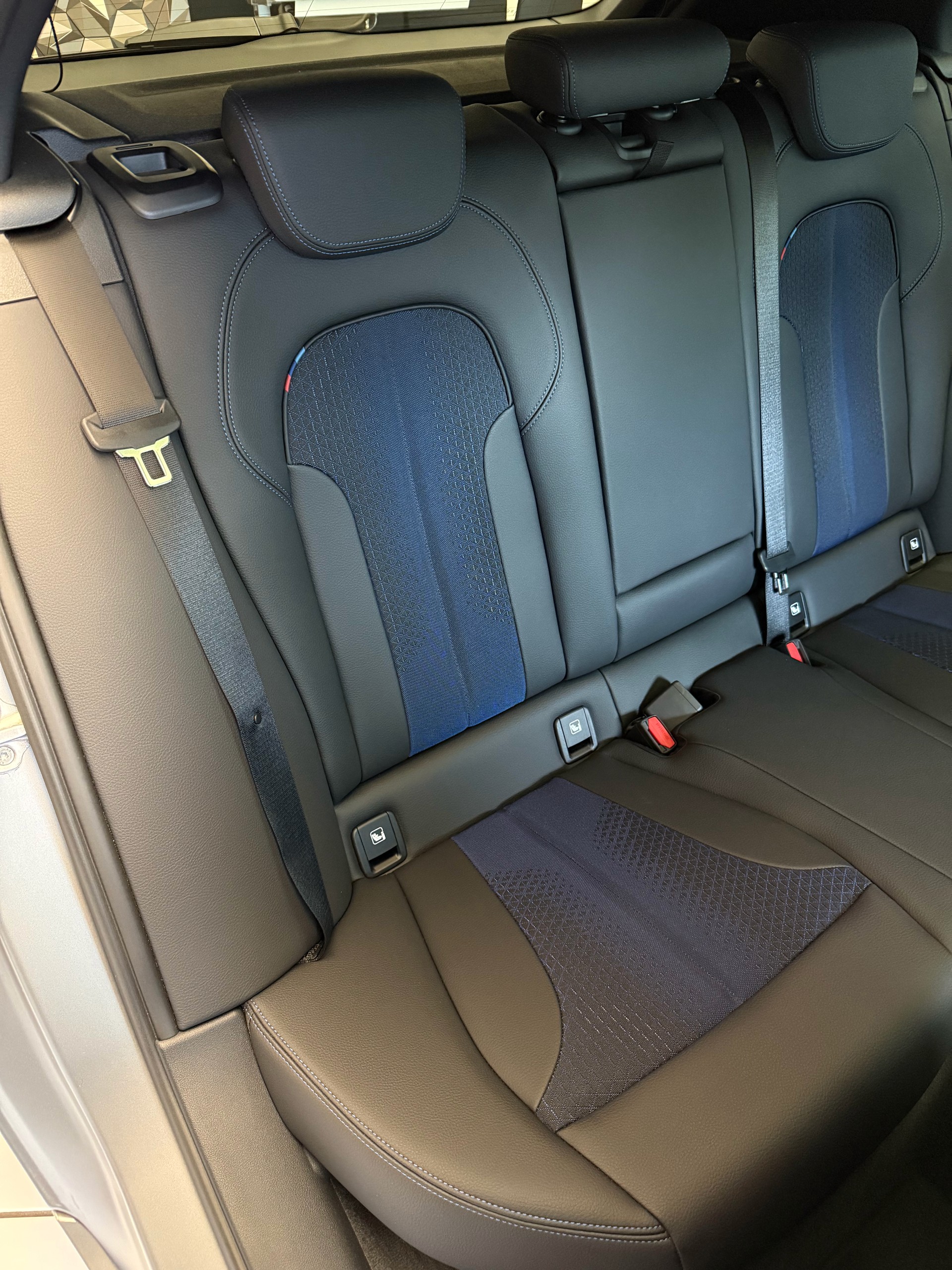BMW 118i M Sport Steptronic-image-11