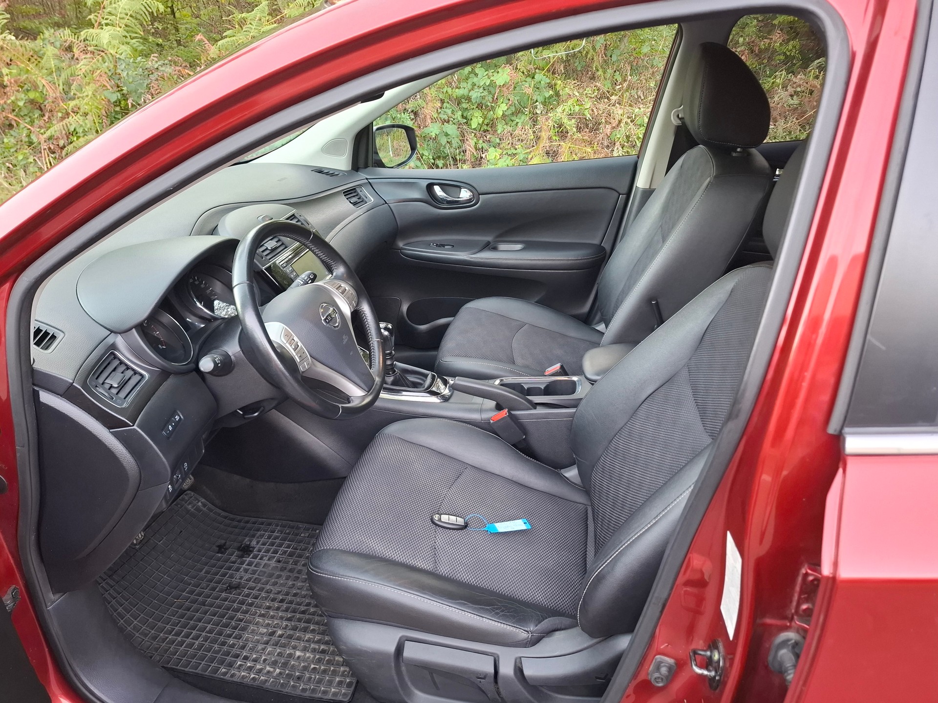 NISSAN Pulsar 1.2 DIG-N-Connecta-image-2