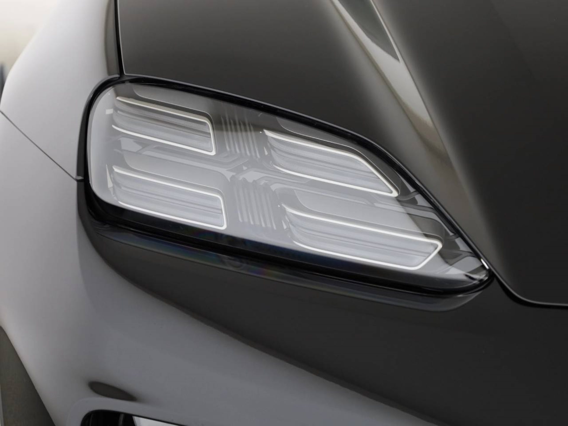 PORSCHE Macan 4-image-7