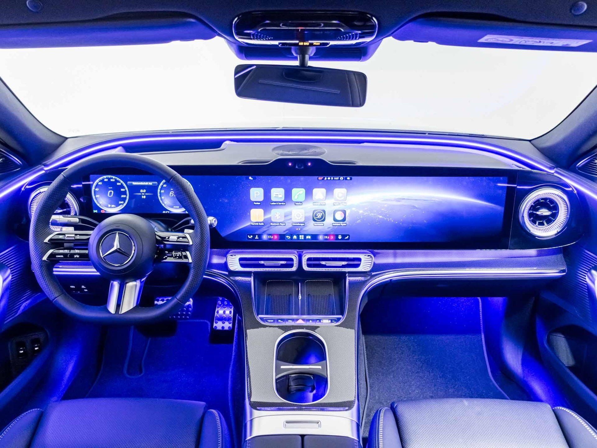 MERCEDES-BENZ C 400 4MATIC EQ-image-11