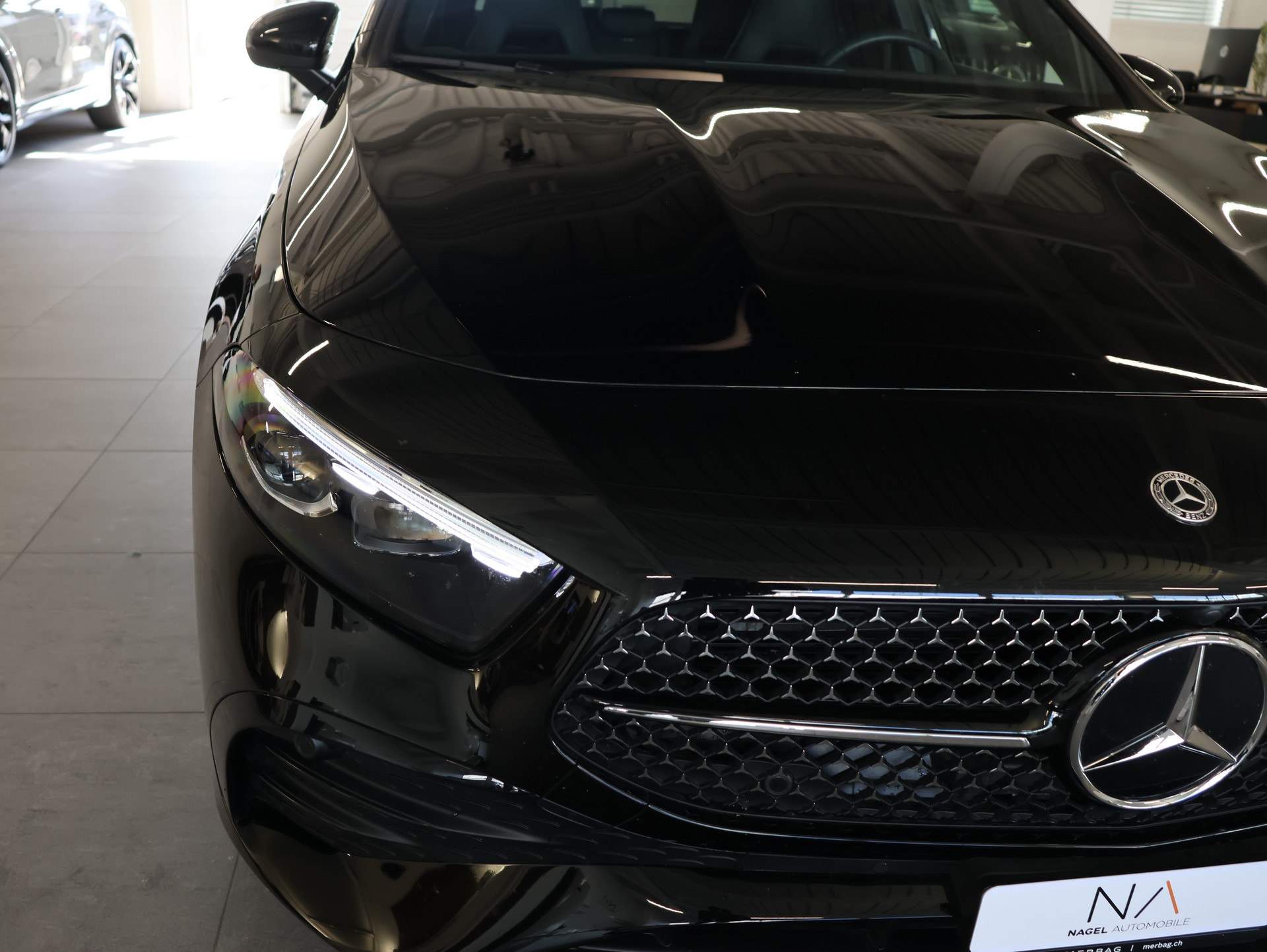MERCEDES-BENZ A 180 7G-DCT *AMG-LINE*-image-7