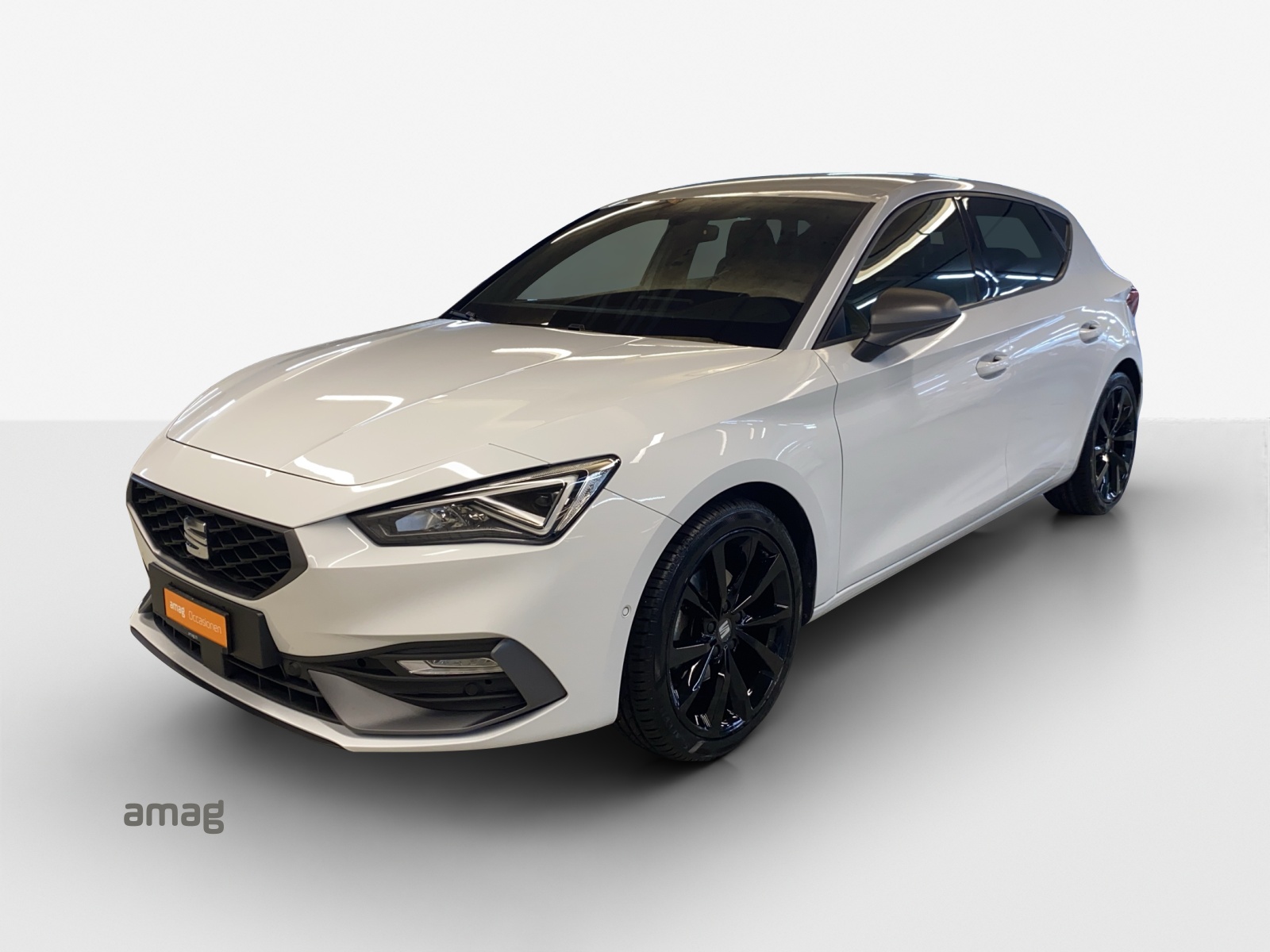 SEAT Leon 1.5 eTSI mHEV DSG Hola FR-image-0