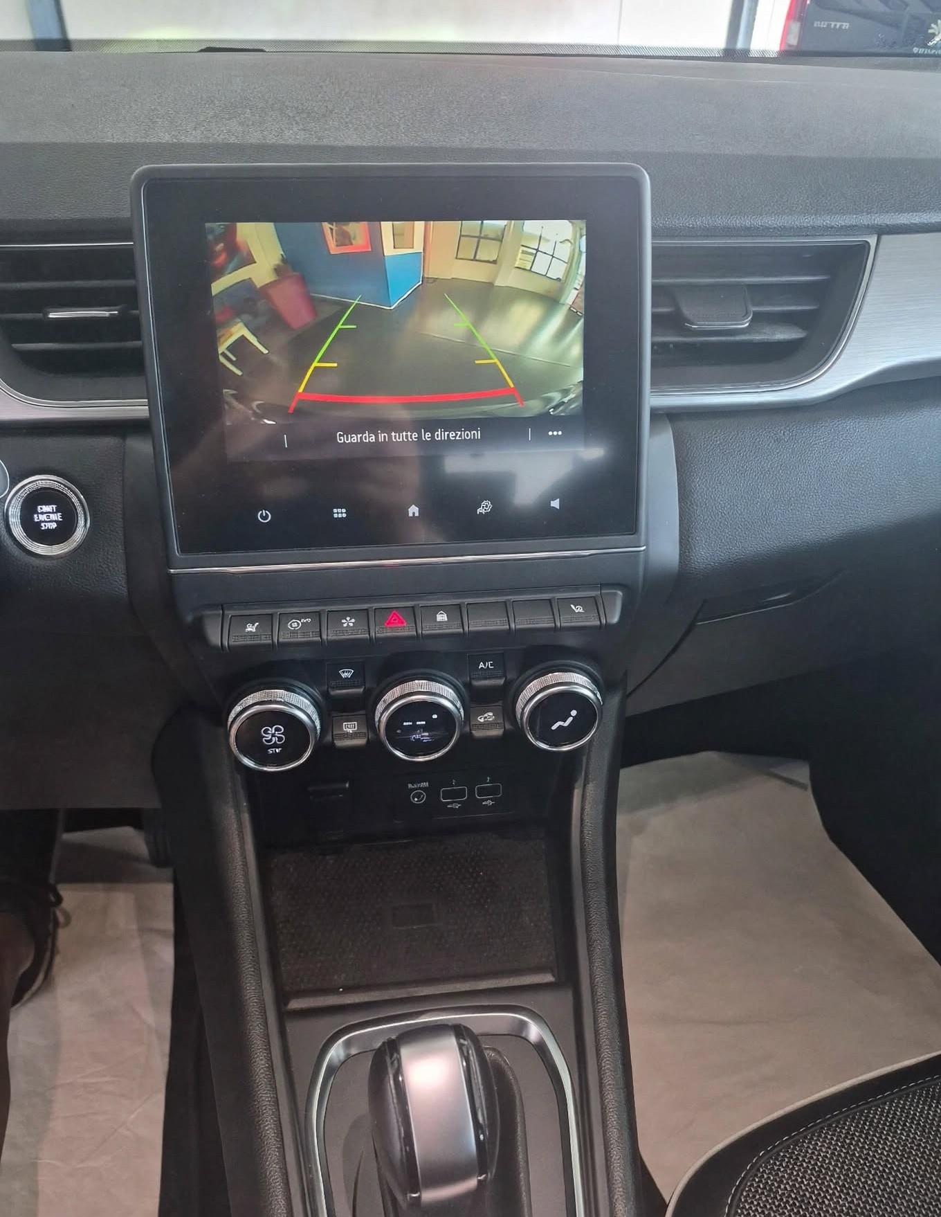 RENAULT Captur 1.3 TCe EDC Intens EDC - AUTOMATICA-image-7