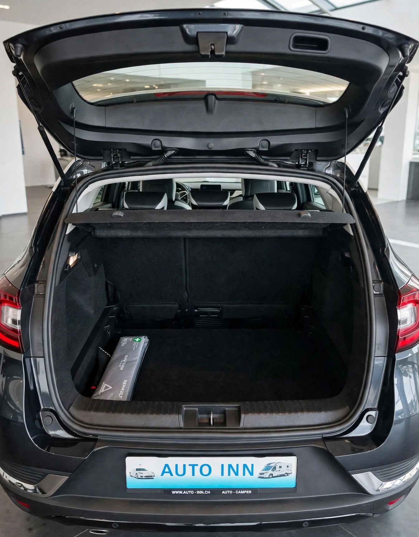 RENAULT Captur 1.3 TCe EDC Intens EDC - AUTOMATICA-image-4