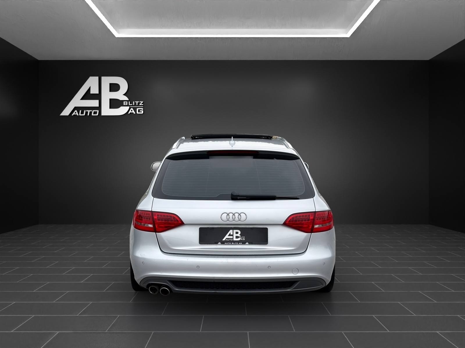 AUDI A4 Avant 2.0 TDI S-Line Style quattro mit 170 PS-image-3