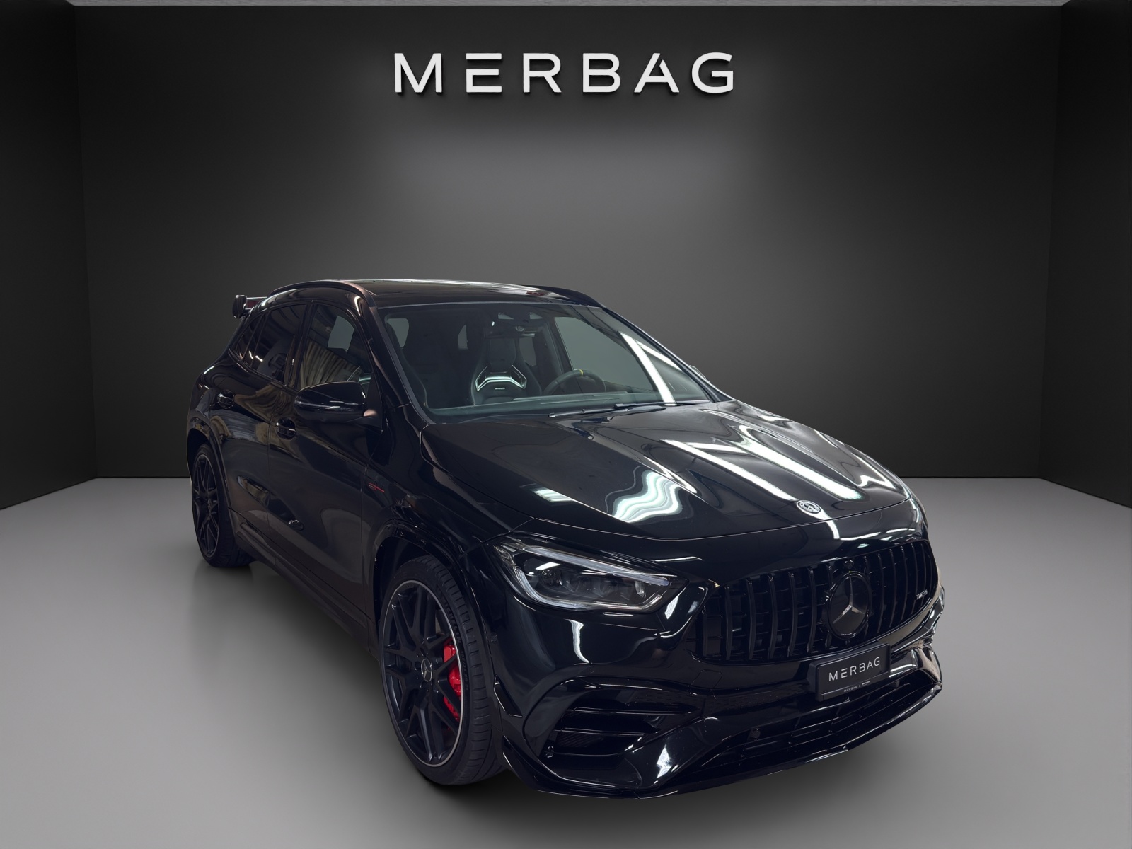 MERCEDES-BENZ GLA 45 S AMG 4Matic+-image-5