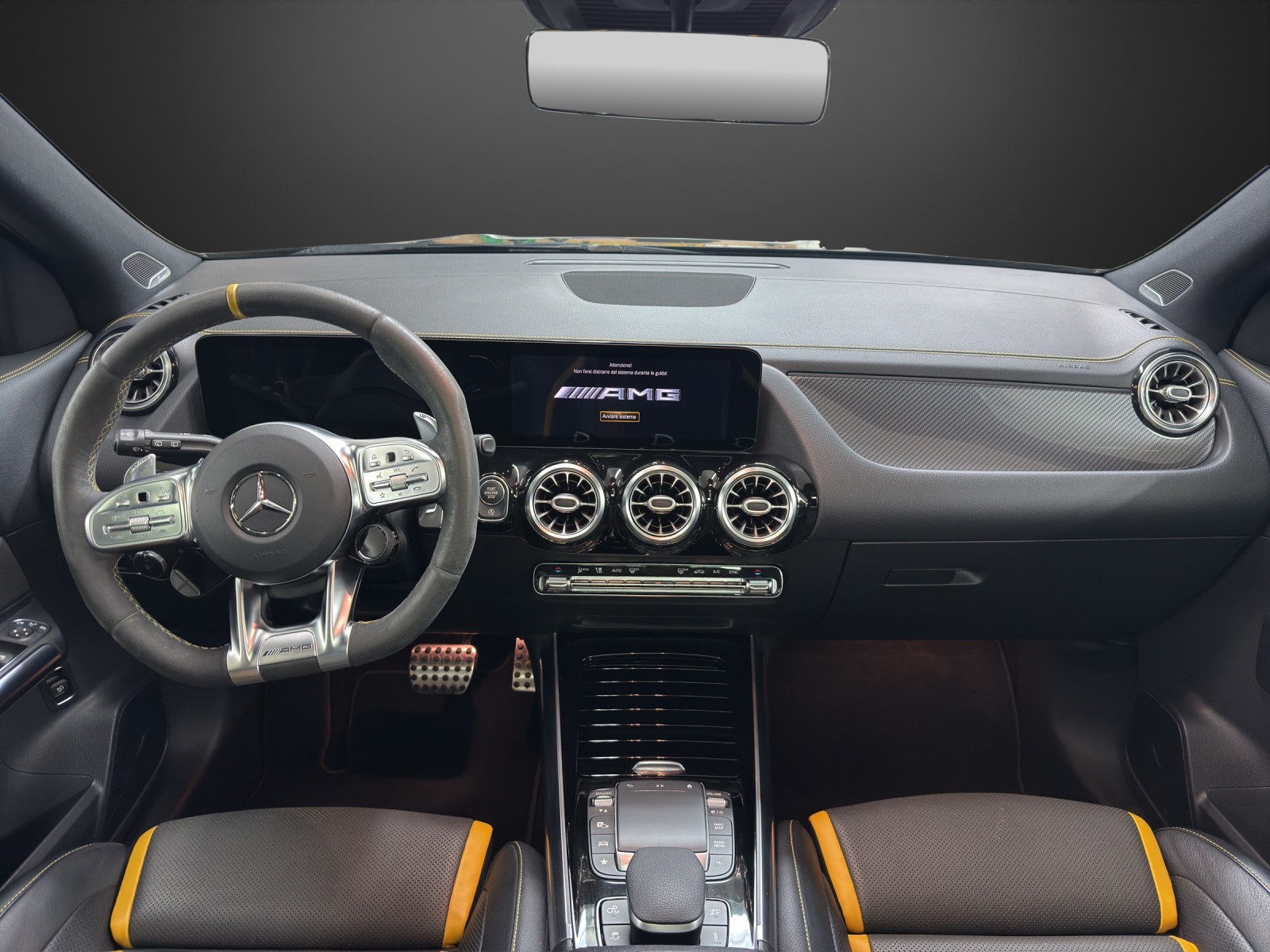 MERCEDES-BENZ GLA 45 S AMG 4Matic+-image-10