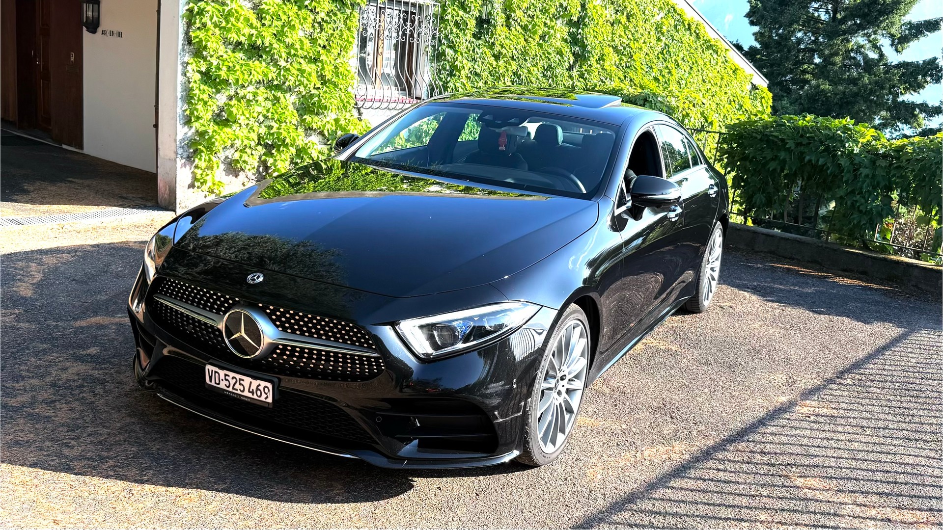 MERCEDES-BENZ CLS 450 AMG Line 4matic-image-0