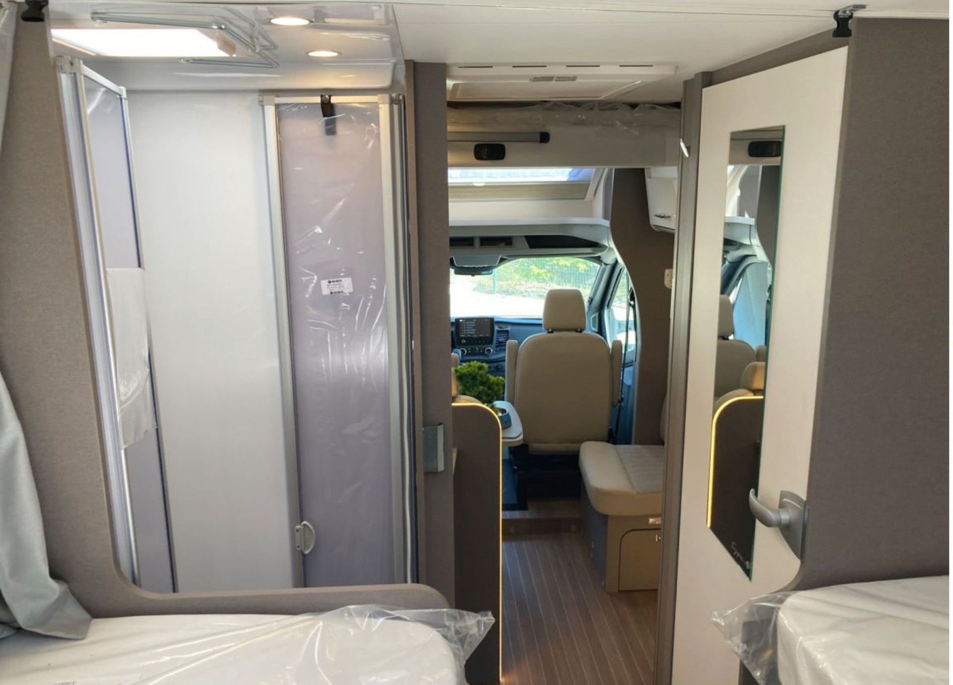 FORD Transit Etrusco T 7.3 SF-image-15