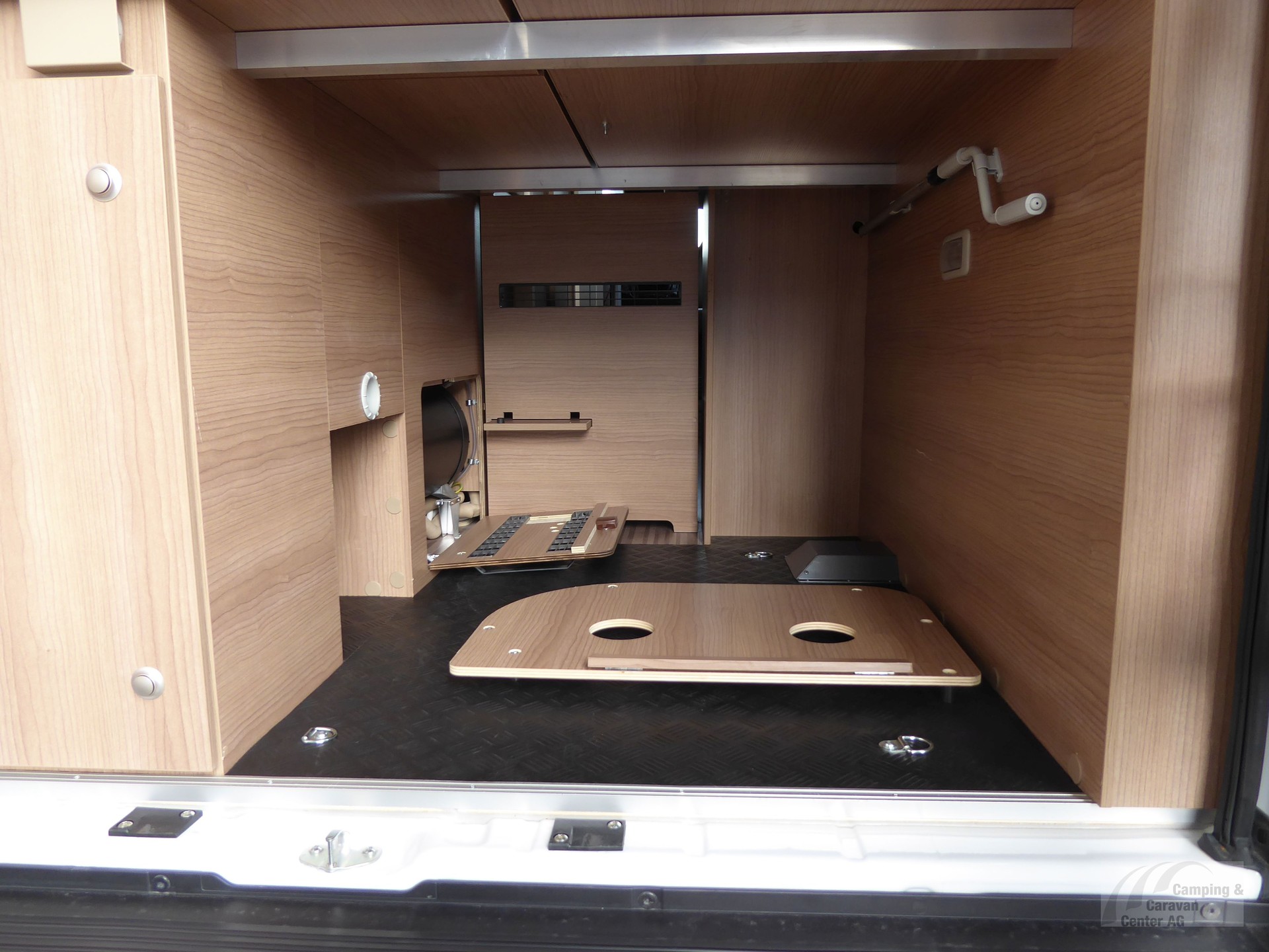 MALIBU Van diversity 640 LE K GT Family-for-4-image-18