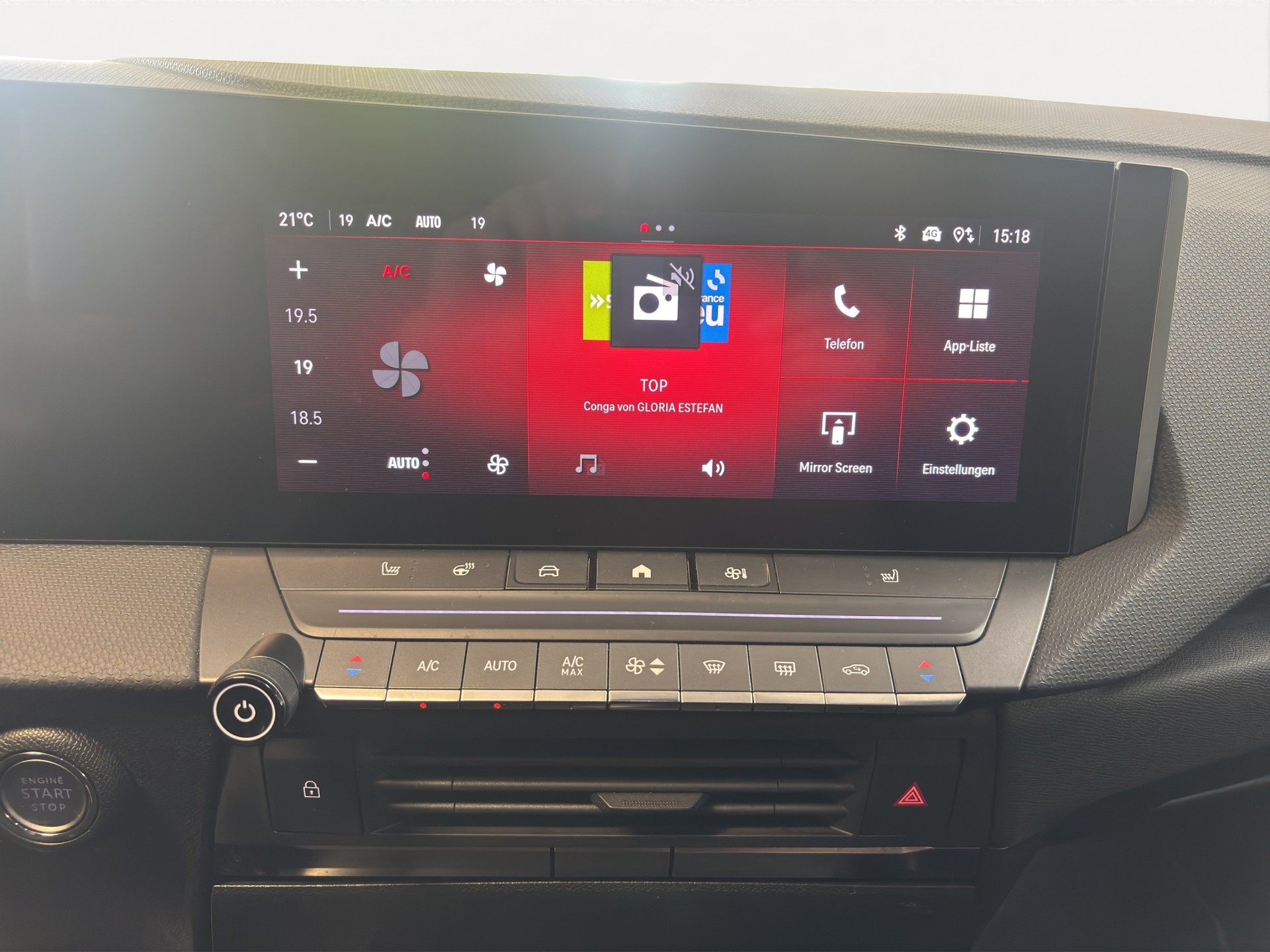 OPEL Astra Sports Tourer 1.6 PHEV Turbo GS A-image-13