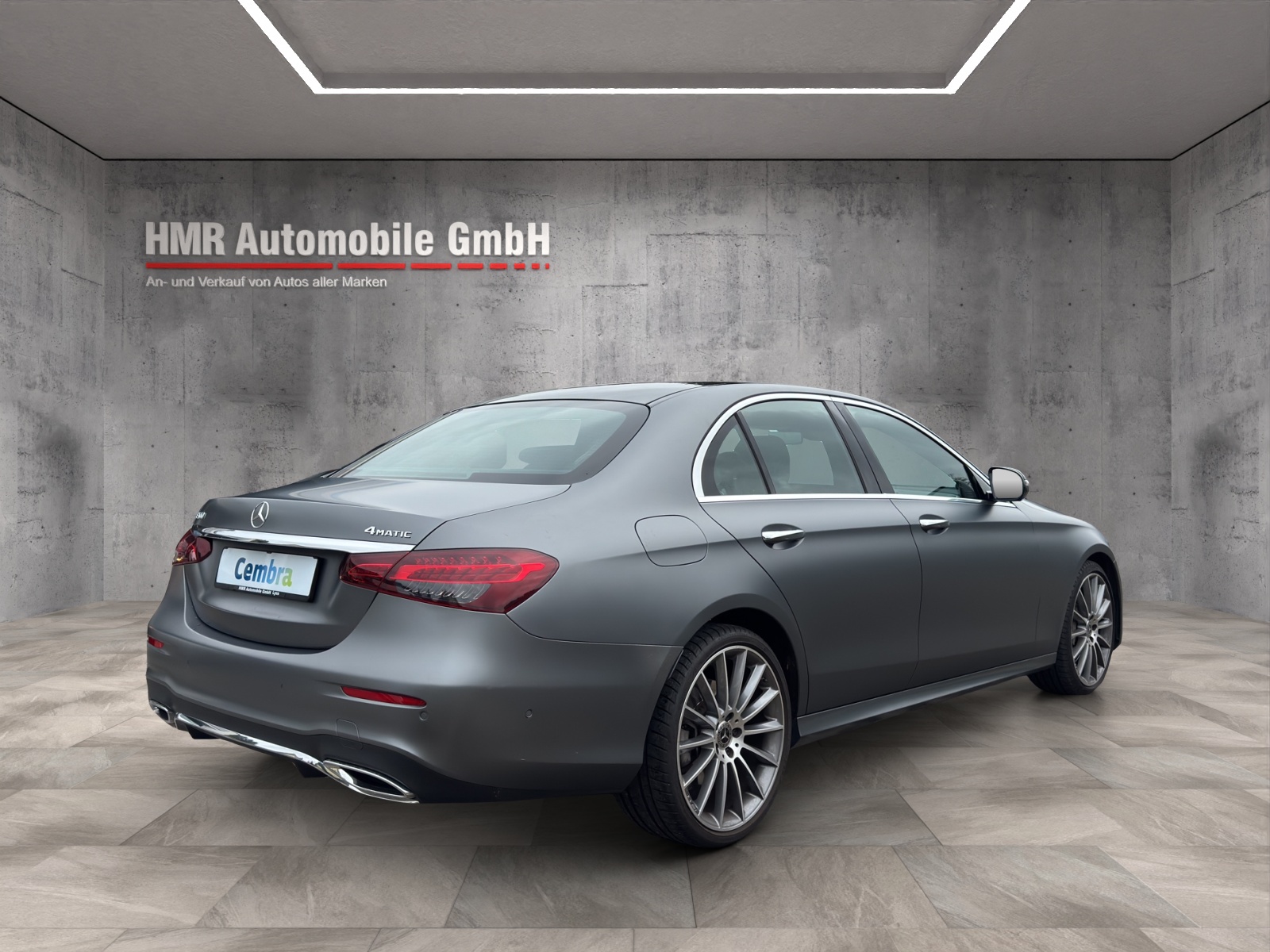 MERCEDES-BENZ E 400 d 4Matic AMG Line 9G-Tronic-image-3